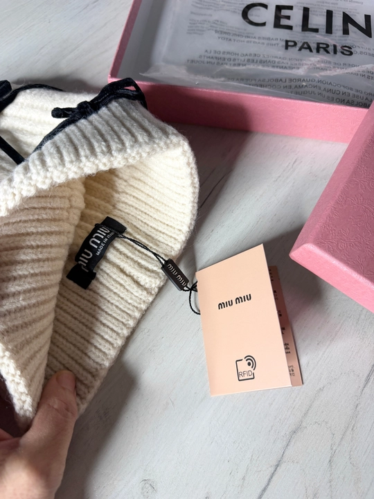 Miu Miu bosh kiyimi  