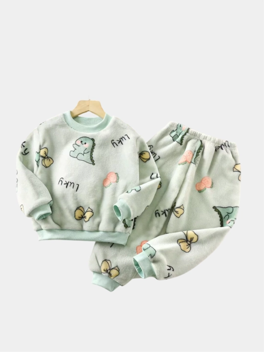 Bolalar pijamasi, uy uchun mayin to‘plam