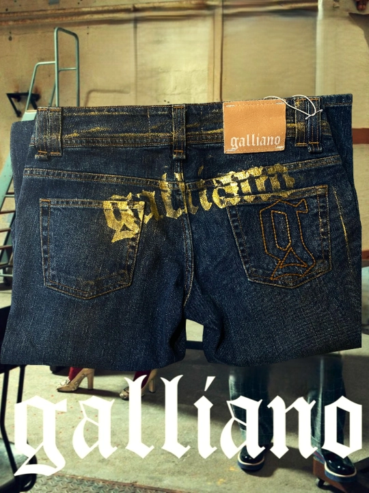 Ayollar jinsi Galliano (Italiya) past ekish belga to’g "ri