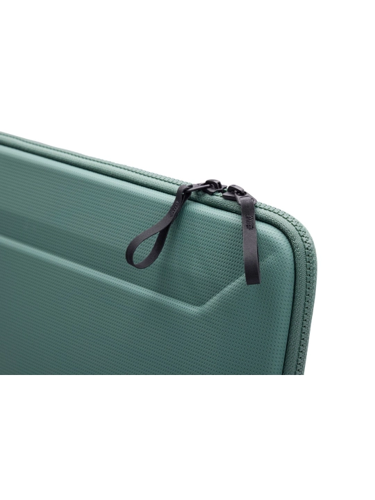 Чехол Thule Gauntlet 5 MacBook 14 Sleeve Hazy Green 3205411