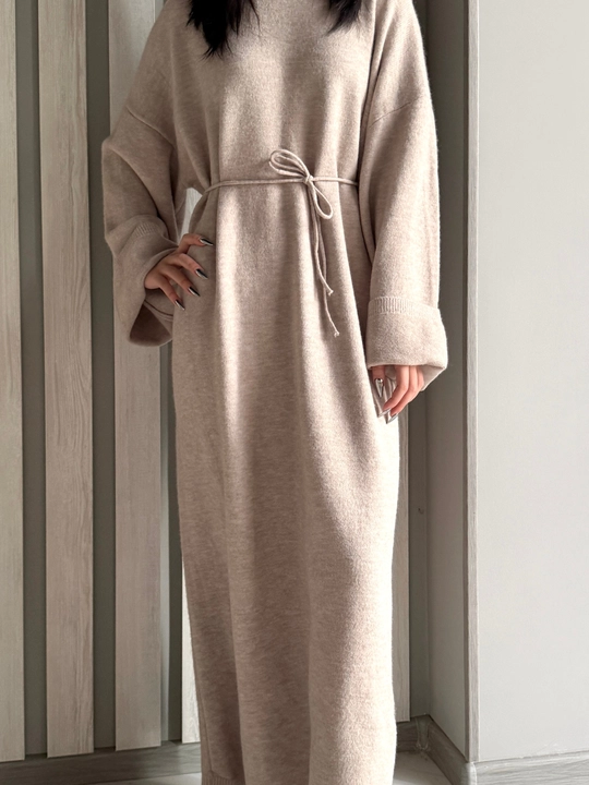 Ayollar uchun issiq oversize ko‘ylak (belbog‘ bilan)