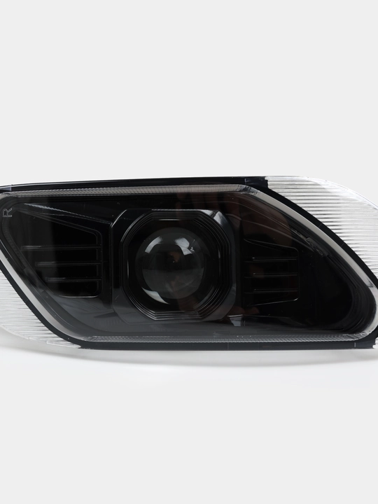 Daewoo Nexia 1 uchun Bi-LED tumanka