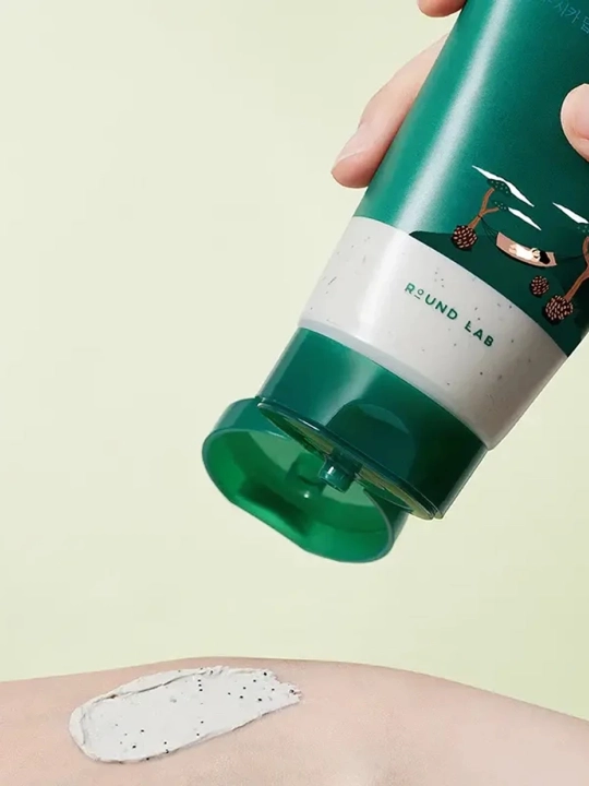 Глиняная маска-пенка для очищения пор Pine Cica Deep Pore Clay Mask Cleanser