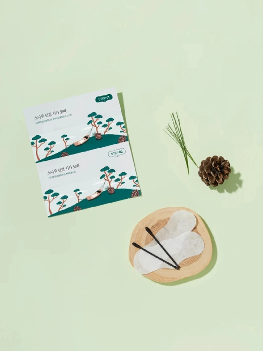 Набор патчей для очищения и сужения пор Round Lab Pine Cica Nose Pack