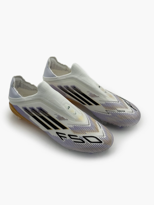 Erkaklar uchun futbol butsilari F50, chim va maydon uchun oyoq kiyim
