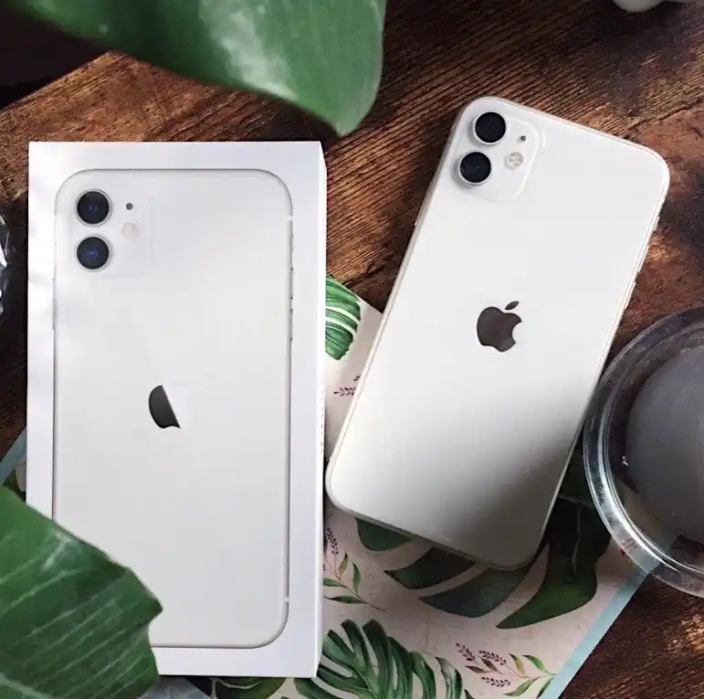 Смартфон Apple iPhone 11, 128, 256 ГБ Sim+Esim, чехол и стекло в подарок