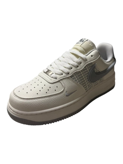 Nike Air Force 1 kedalar— sport va shahar hayoti uchun, uslub va qulaylik