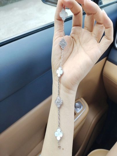 Браслеты для женщин и девушек Van Cleef, не меняет цвет и не темнеет — HOMEPRI-БРАСЛЕТ-КРЕМОВ