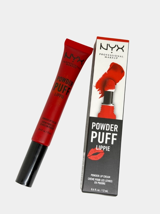 Mat lab bo‘yog‘i, yengil va qulay, uzoq saqlanuvchi, quritmaydigan NYX Powder Puff