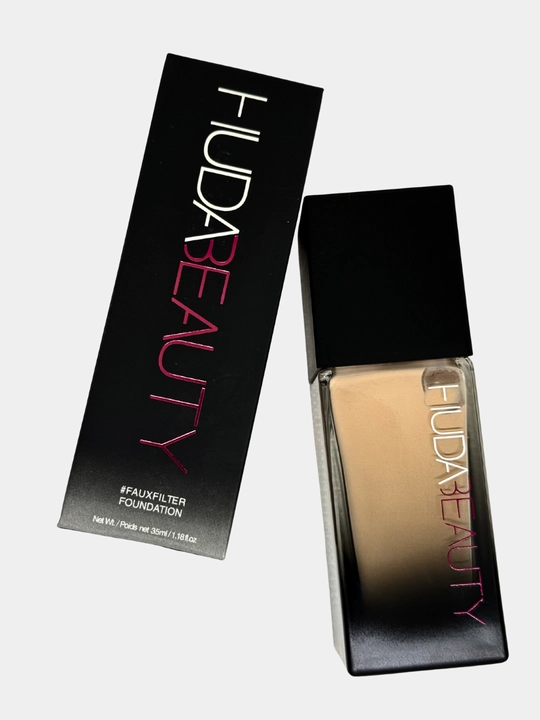 Тональный крем Huda Beauty матовый, с высоким покрытием, скрывает несовершенства