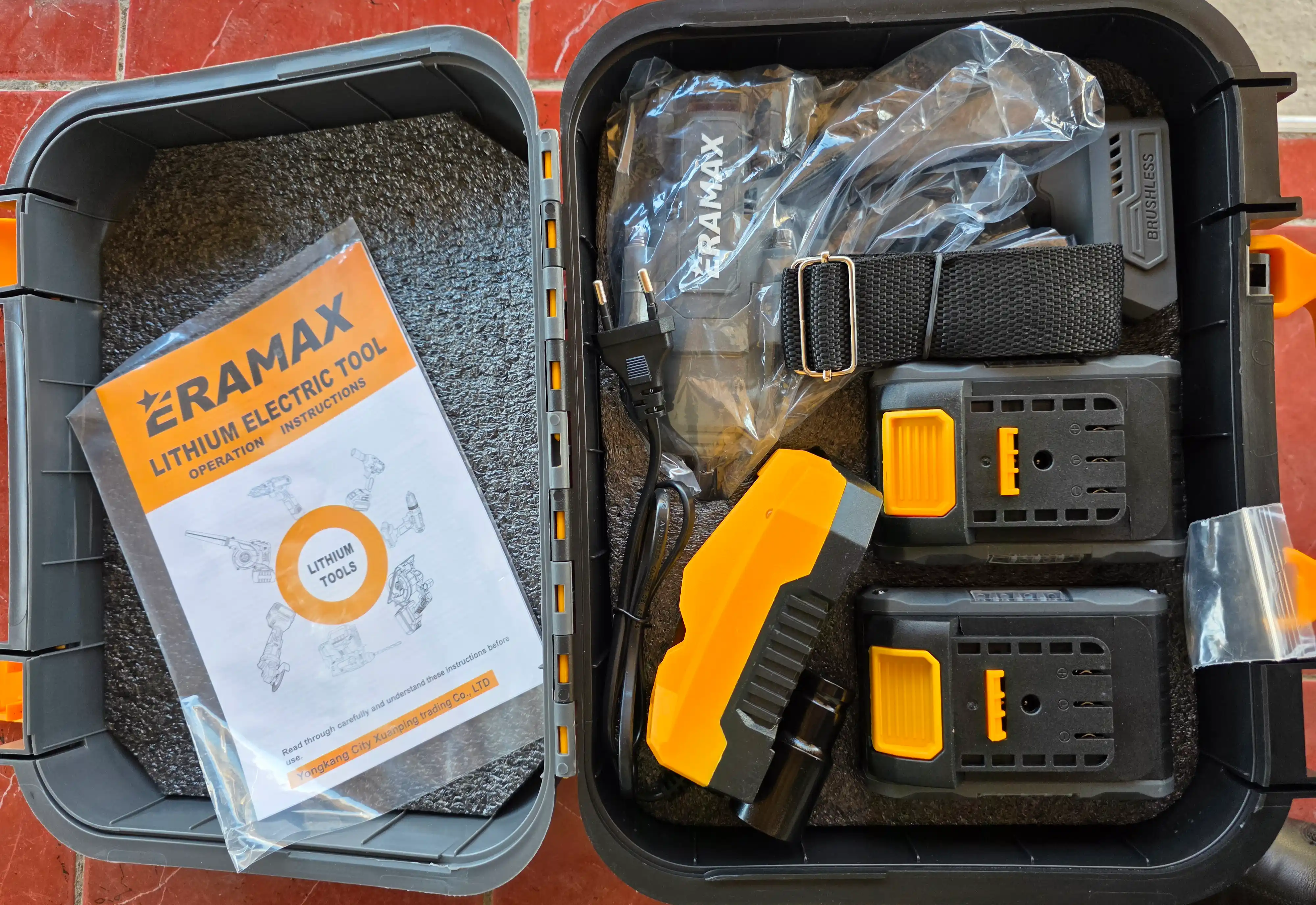Гайковерт аккумуляторный, профессиональный Eramax