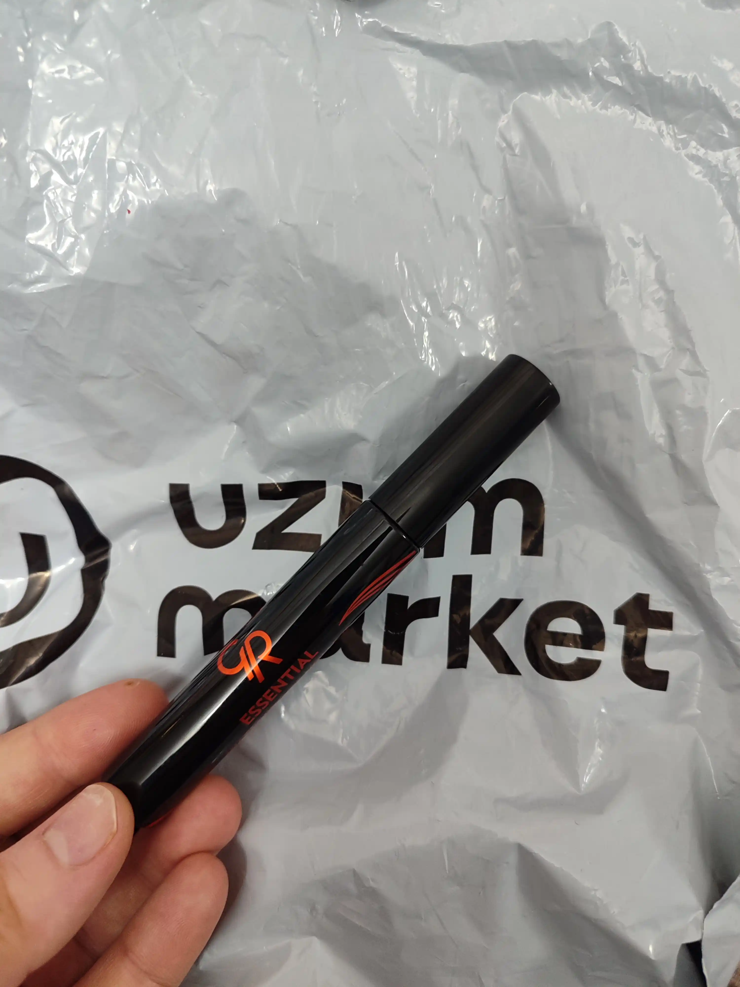 Тушь для ресниц Golden Rose Essential Volume Mascara