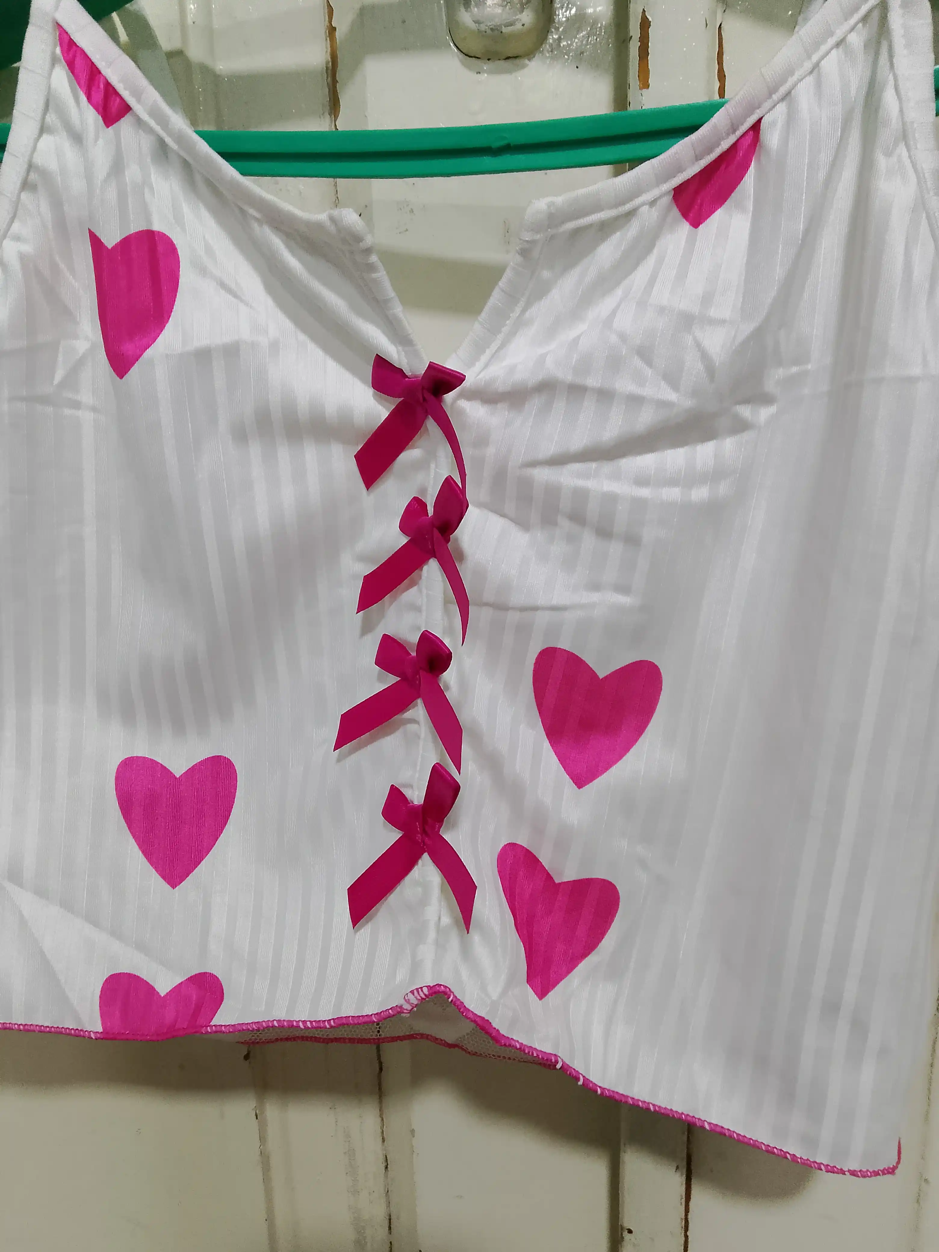 Ayollar ichki kiyimlari, ayollar tungi kiyimlari, ayollar penyuari, pijama, byustgalteri