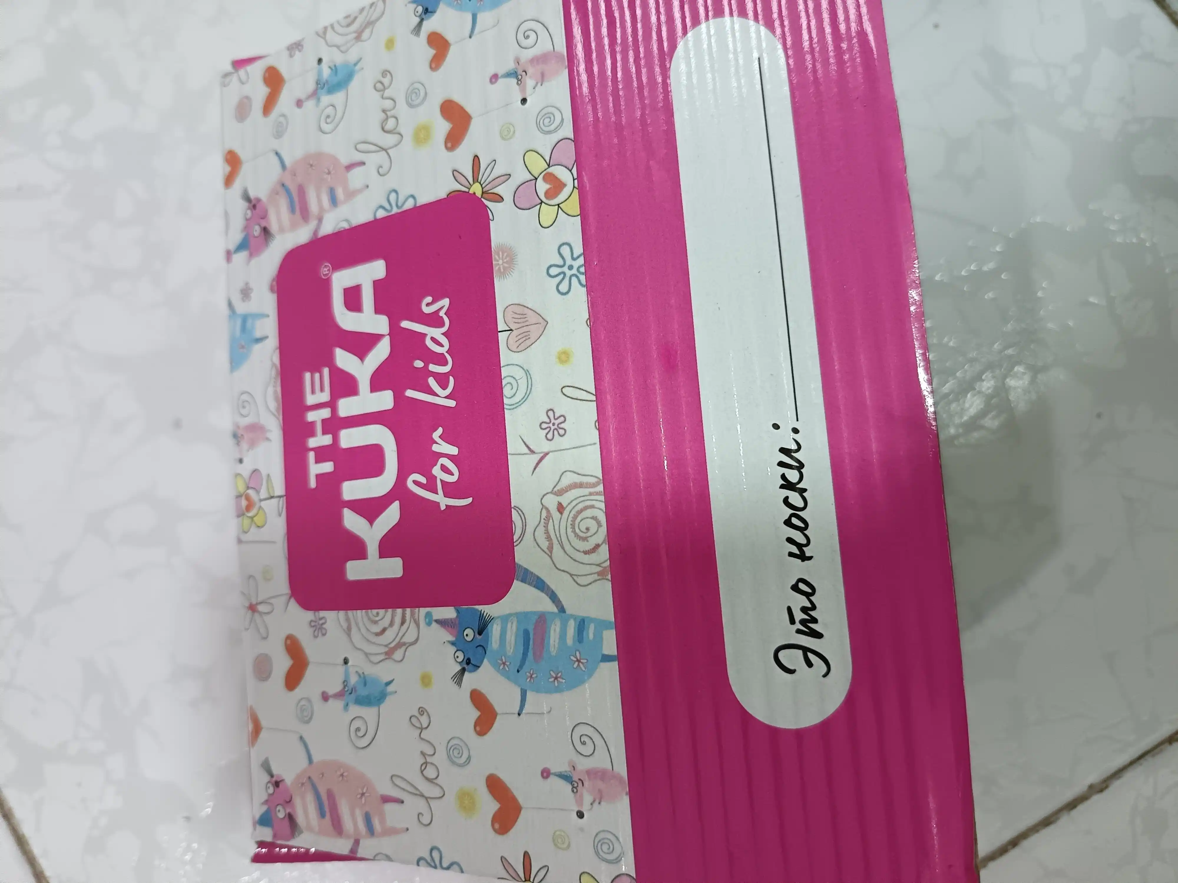 Paypoqlar qizlar uchun The Kuka, qizlar uchun sovg`a qutisida, 5 juft
