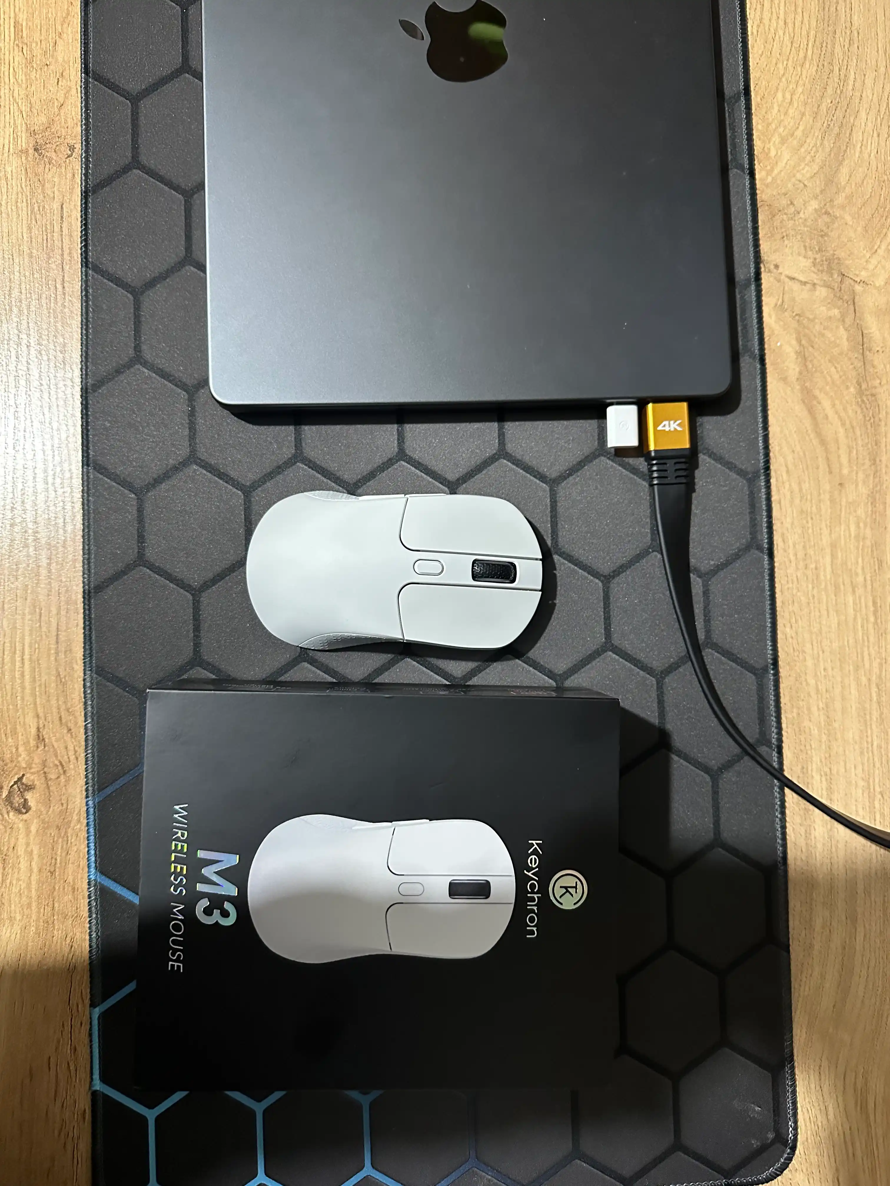 O‘yin simsiz sichqonchasi Keychron M3 BT/WL/USB-A/USB-C, 1K, RGB, 70 soatgacha, M3A1A3