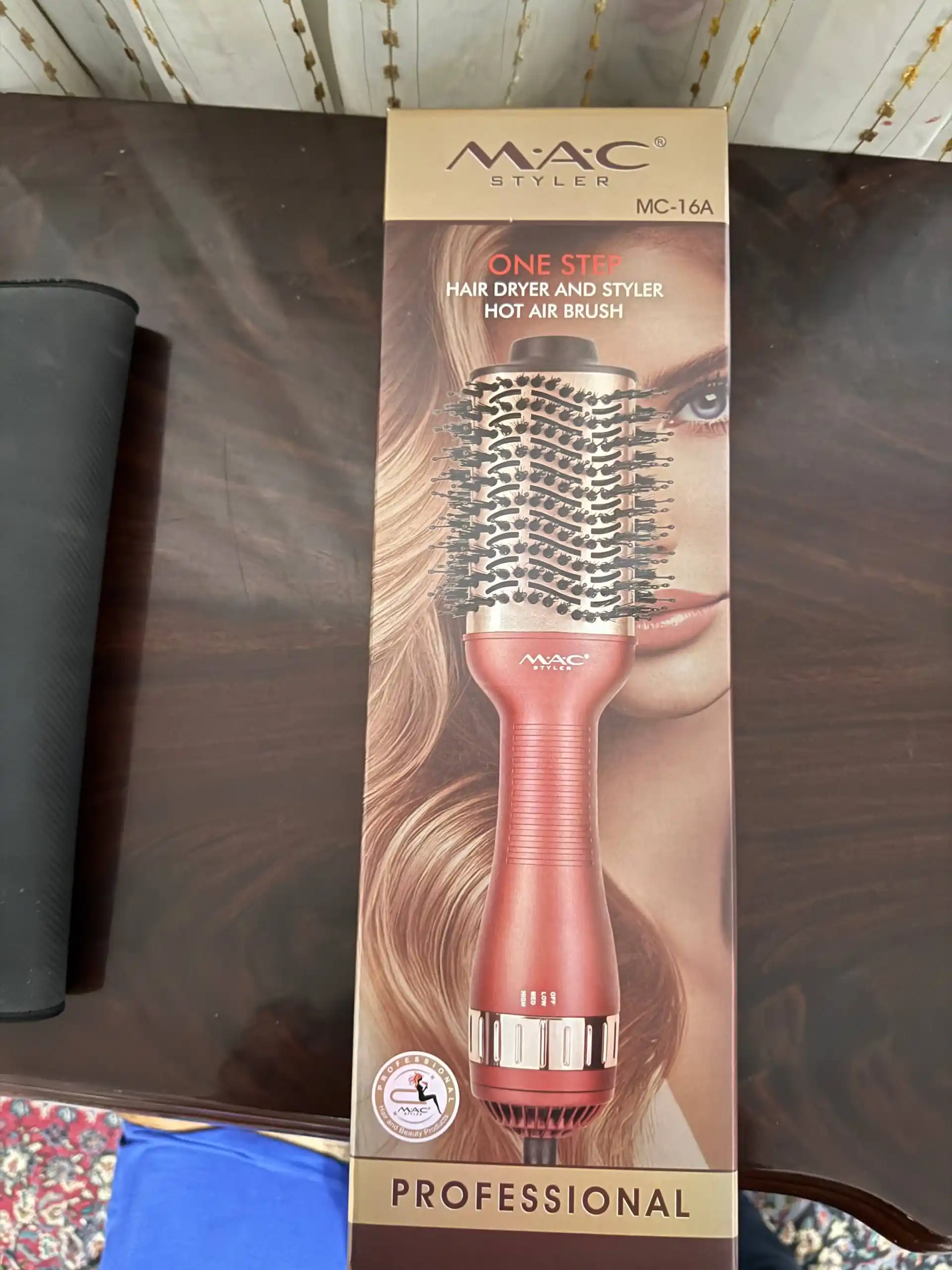 Fen-taroq MAC Styler, ayollar uchun, soch quritgich va turmaklash cho‘tkasi