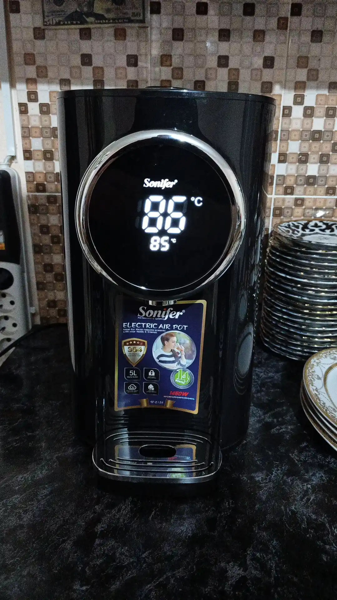 Elektr termopot, 5 litr - har doim issiq suv