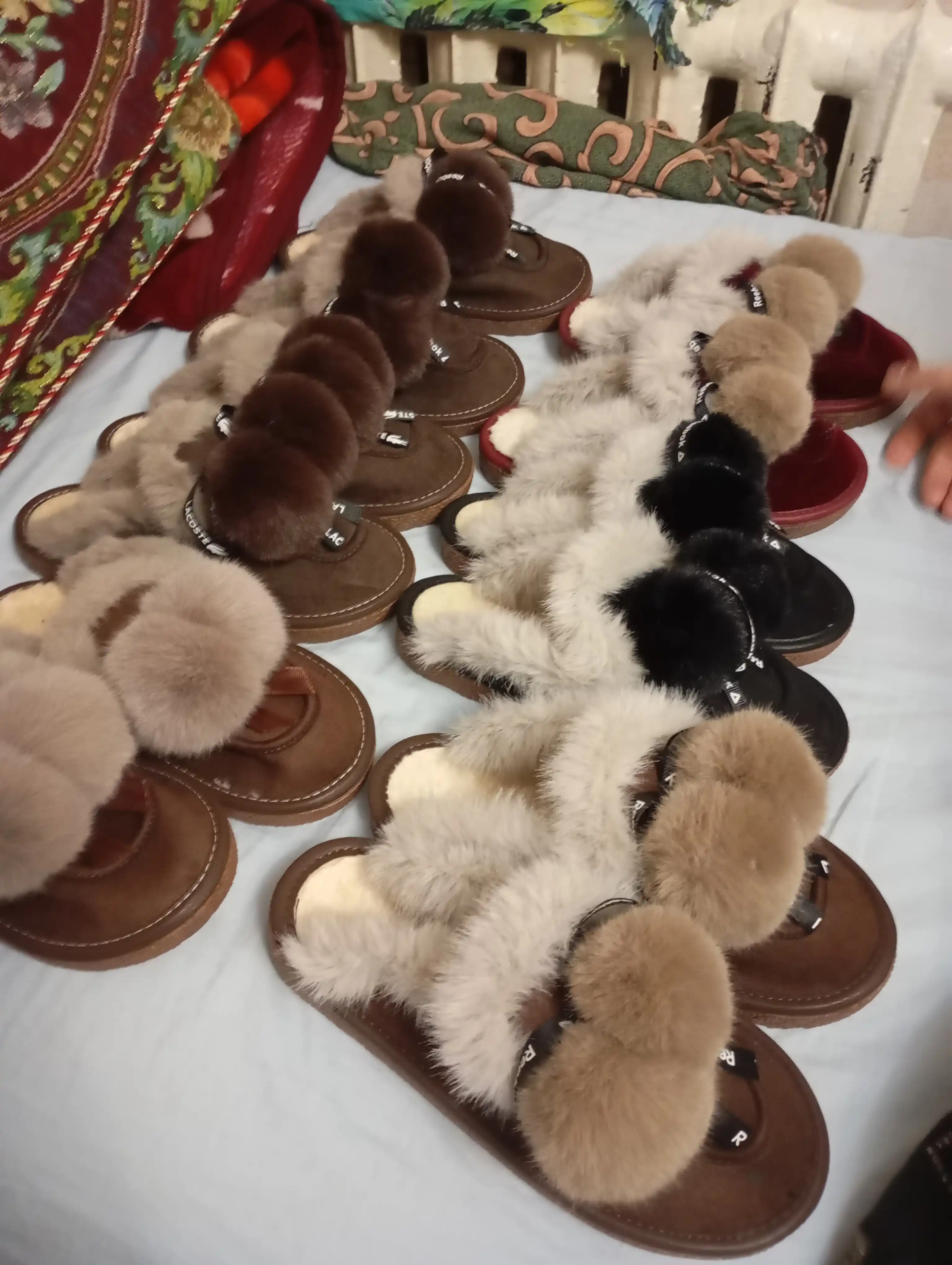 Ayollar uchun Myuli, 36-40, kichik o‘lchamli