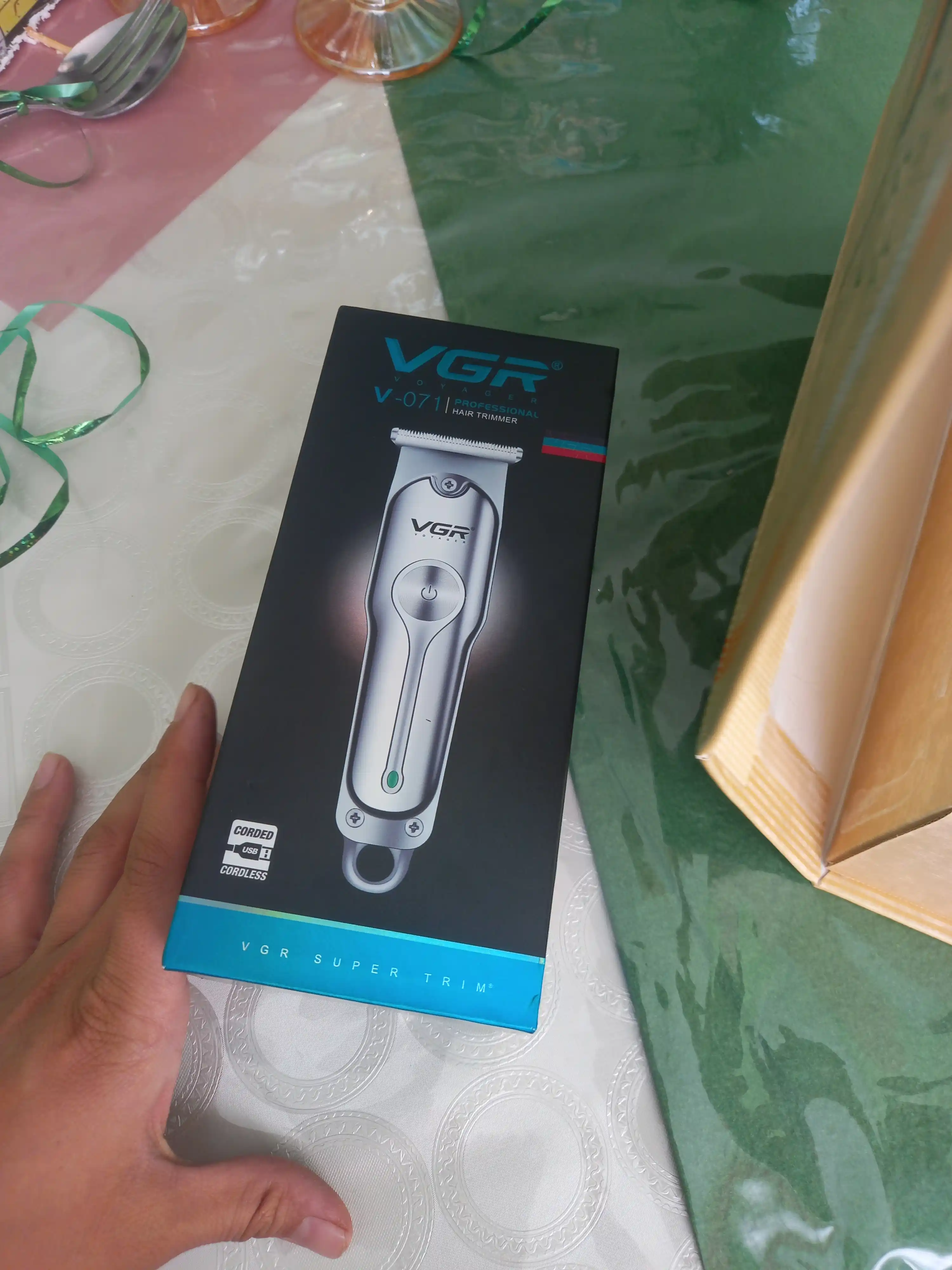 Elektr ustara, trimmer va moylash mashinasi uchun, VGR V-071 modeli
