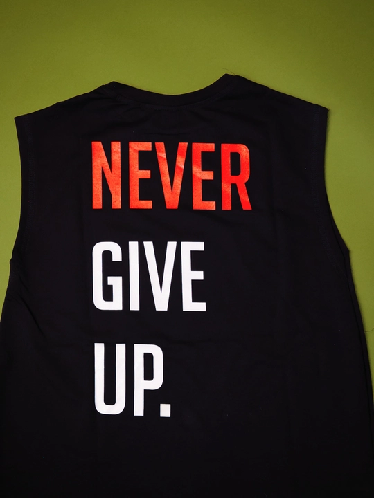 Борцовка мужская «Never Give Up», белая и чёрная, размеры M–4XL