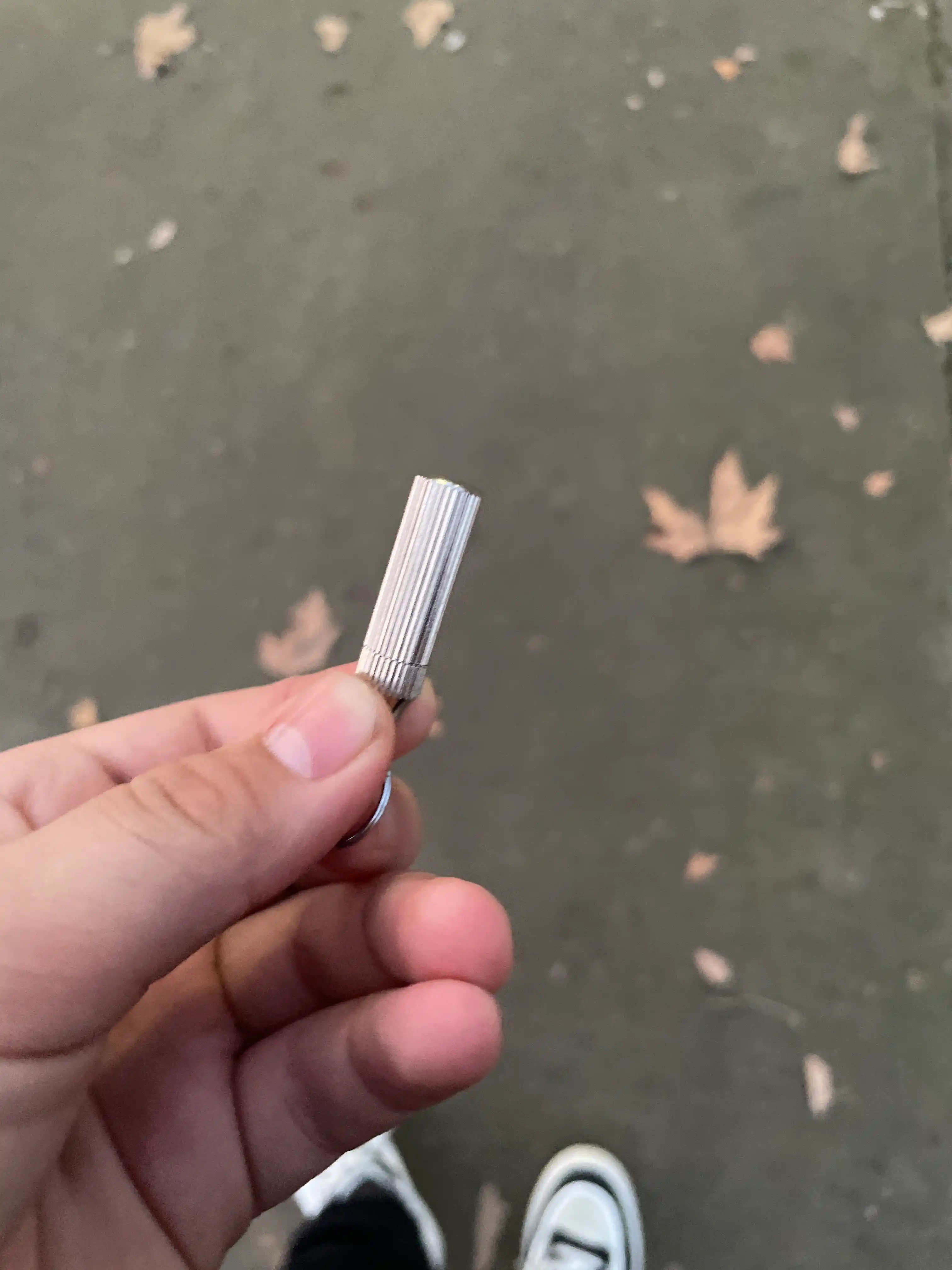 Kapsulali mini pichoq brelok, jezdan