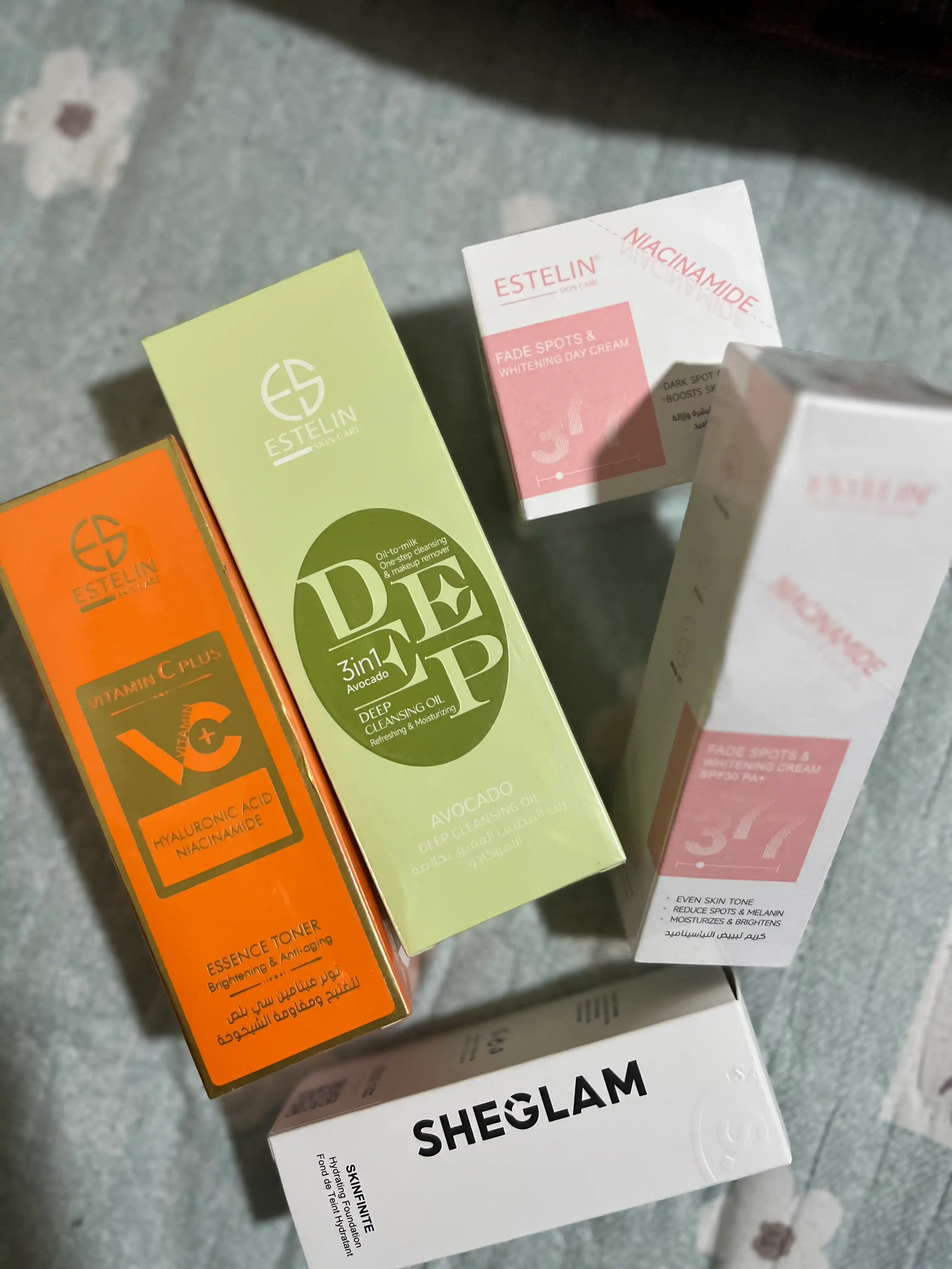 Yuz uchun quyosh nuridan krem Estelin Niacinamide Fade Spots & Whitening Cream SPF30, 60 g
