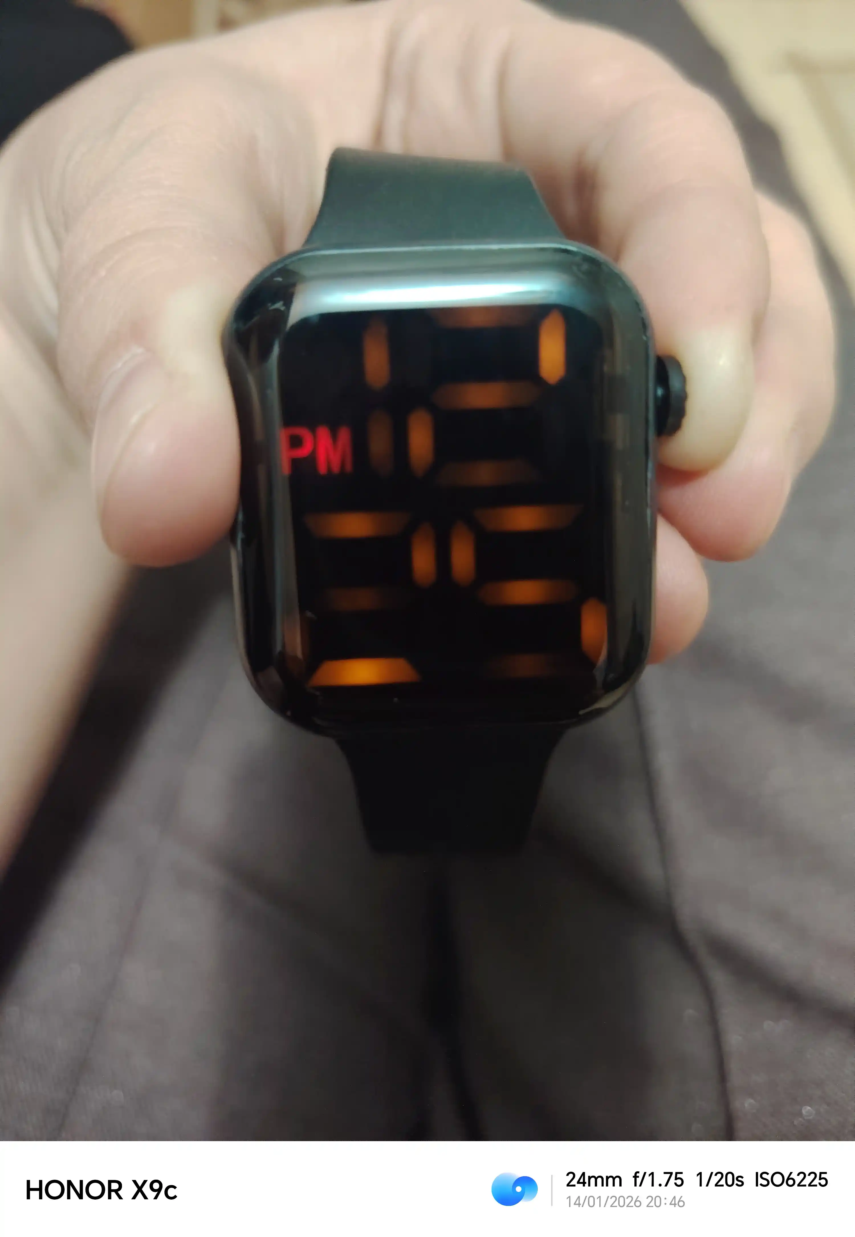 Детские электронные LED часы
