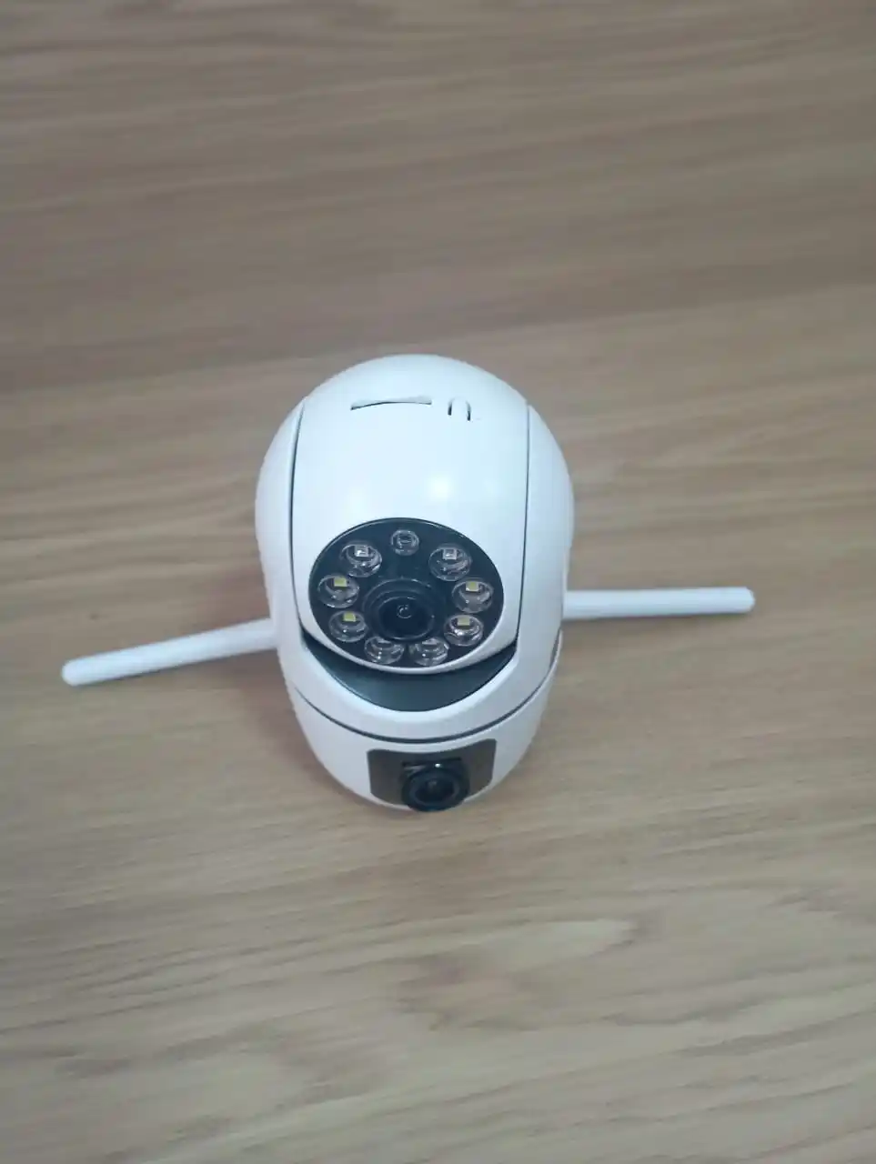 Tashqi xavfsizlik kamerasi Wi-Fi PTZ smart camera V380 pro