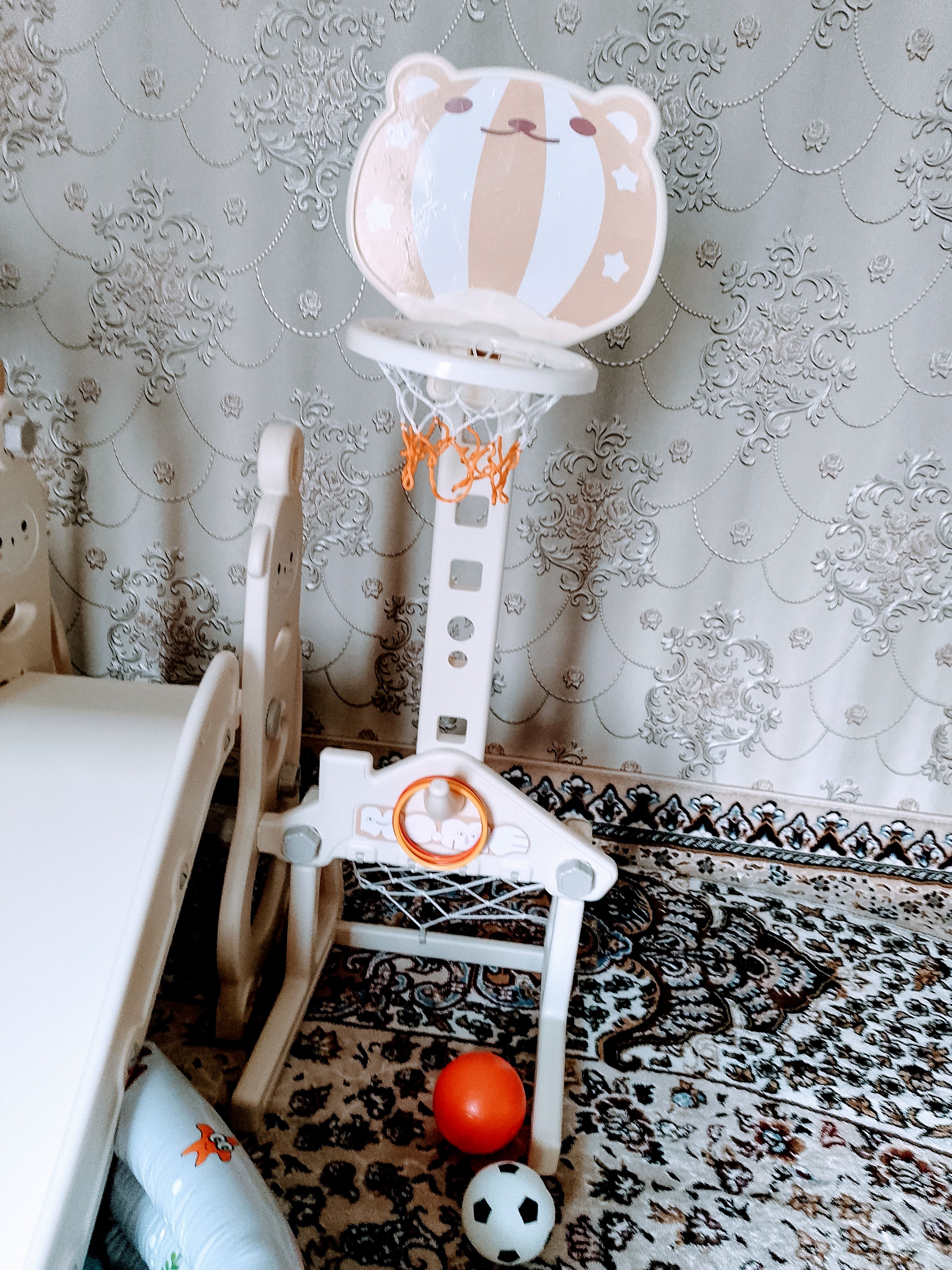 Игровая площадка для детей горка, качели, бассейн, баскетбольное кольцо, футбольные ворота