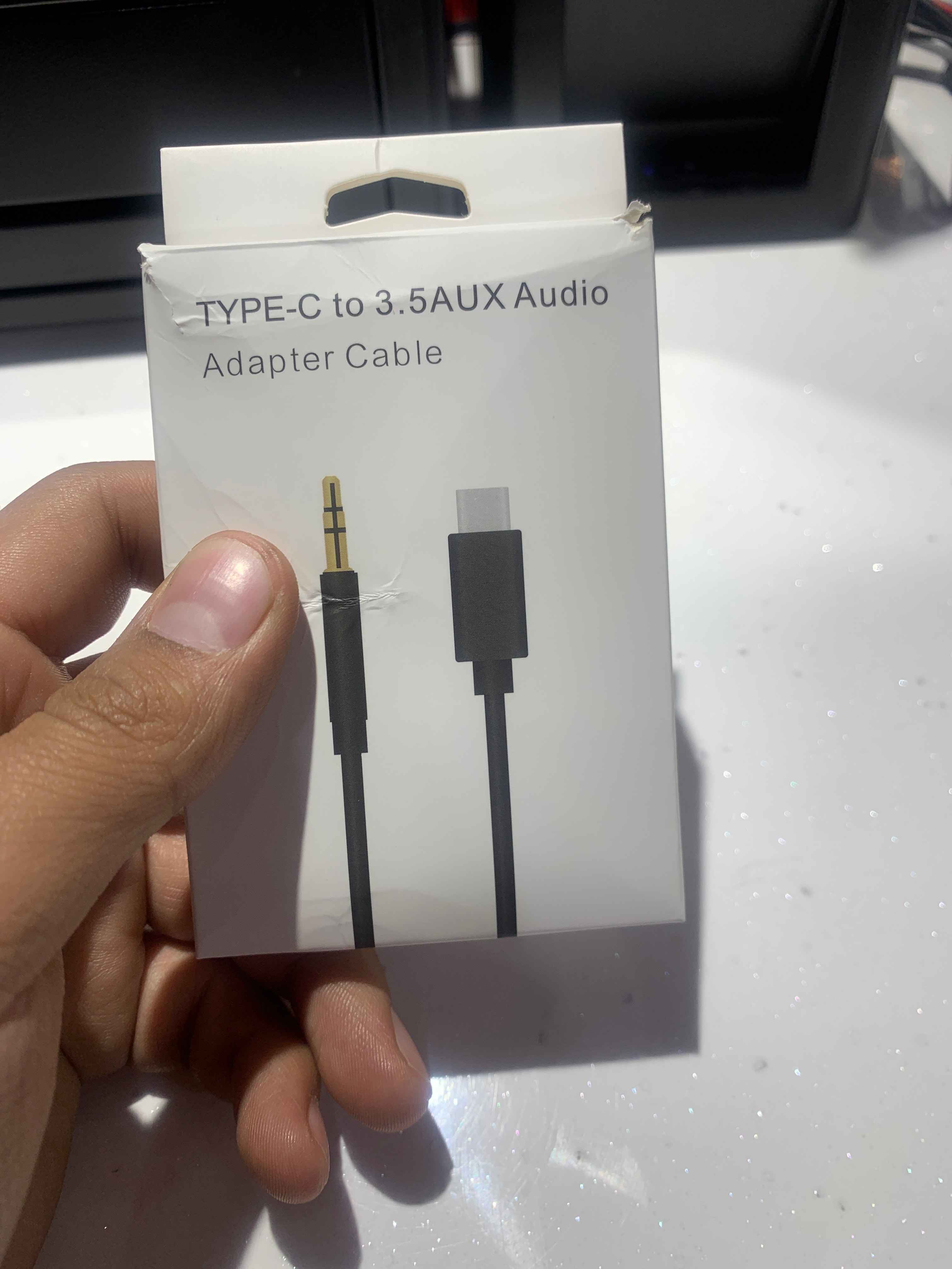 AUX Adapter Type-C to 3.5 aux audio