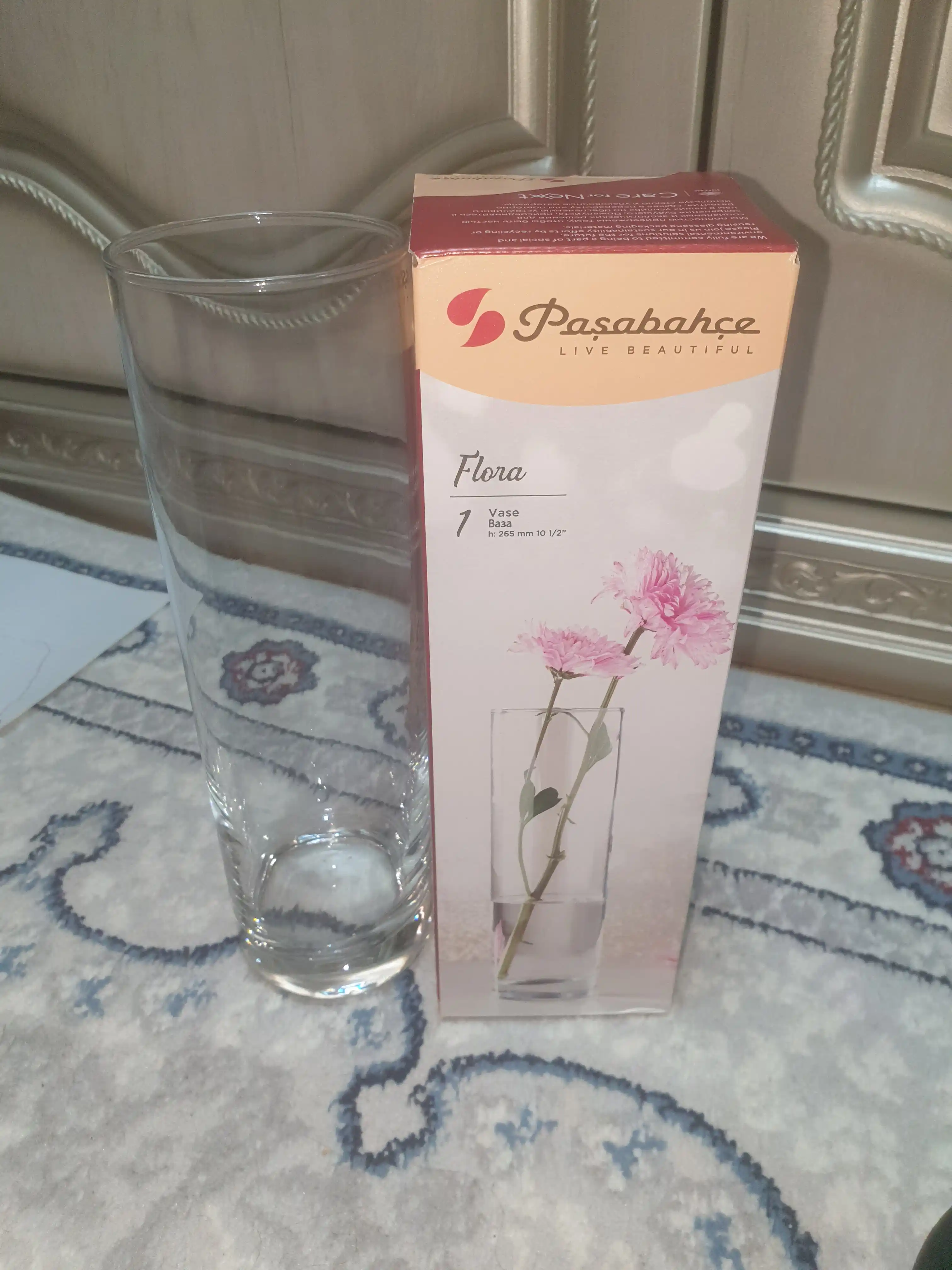 Pasabahce Flora shisha guldoni, 26.5 sm, 1 l, shaffof, quruq gullar va guldastalar uchun mo‘ljallangan