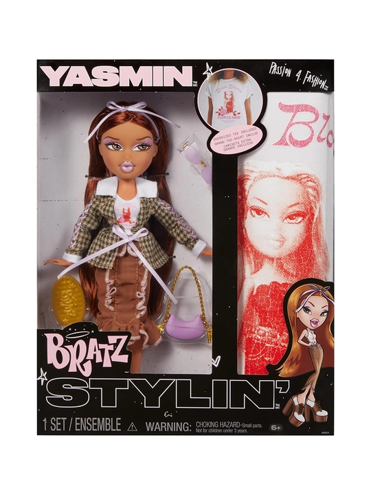 Bratz Stylin’ Yasmin, кукла + взрослая футболка XL для кастома, пальто, юбка, сумка, очки - 