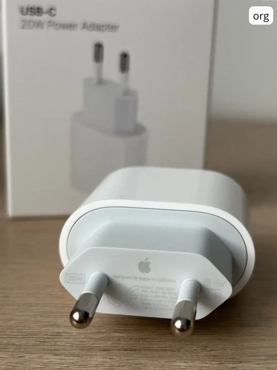 Зарядка для iPhone
