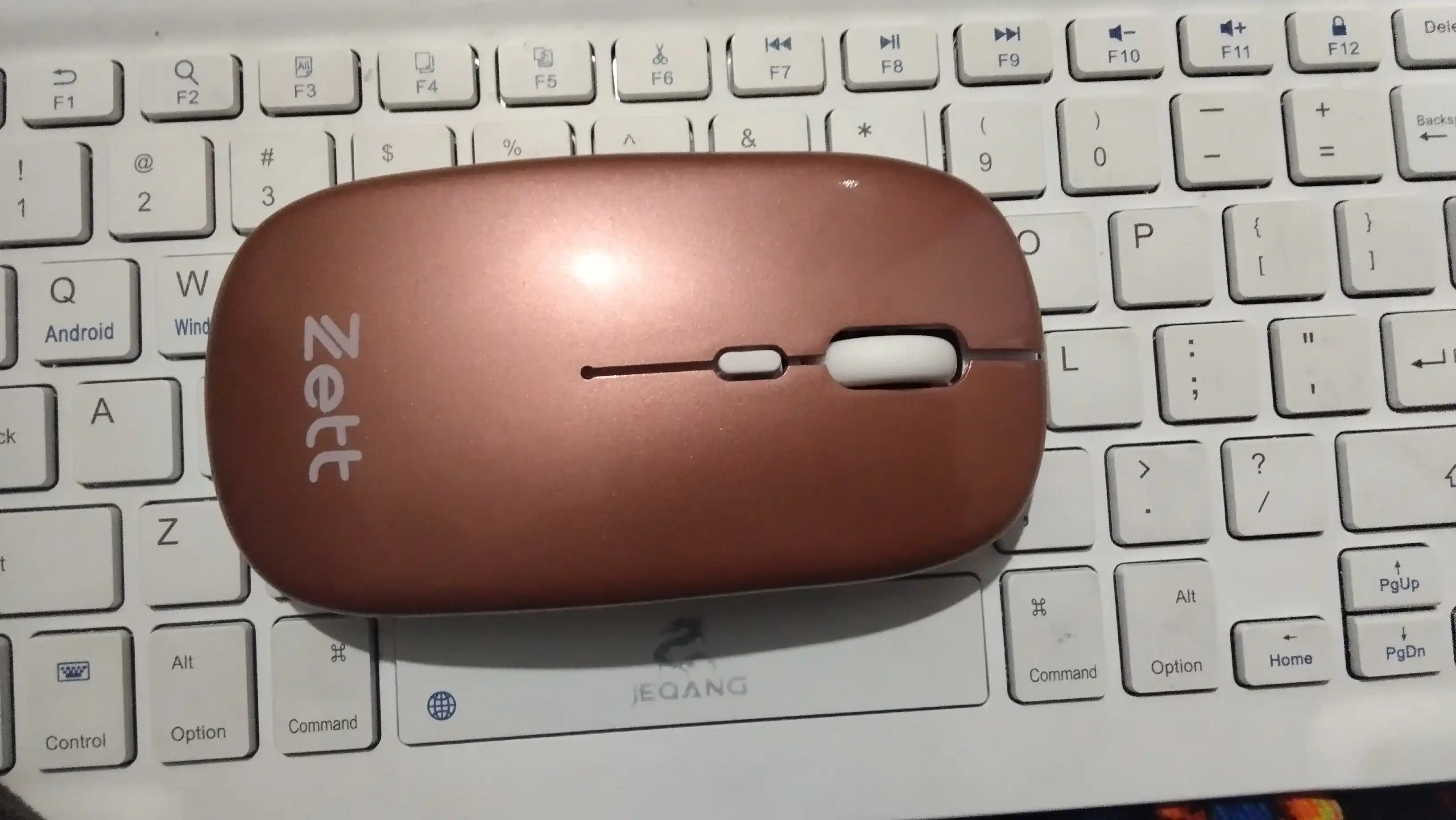 Simsiz kompyuter sichqonchasi, Bluetooth va USB-C bilan