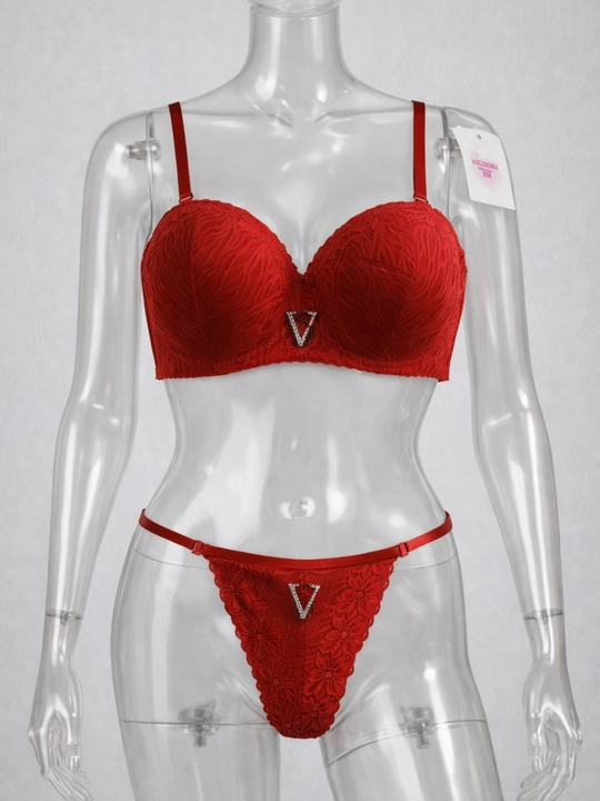 Коллекция женского нижнего белья Victoria's Secret - 