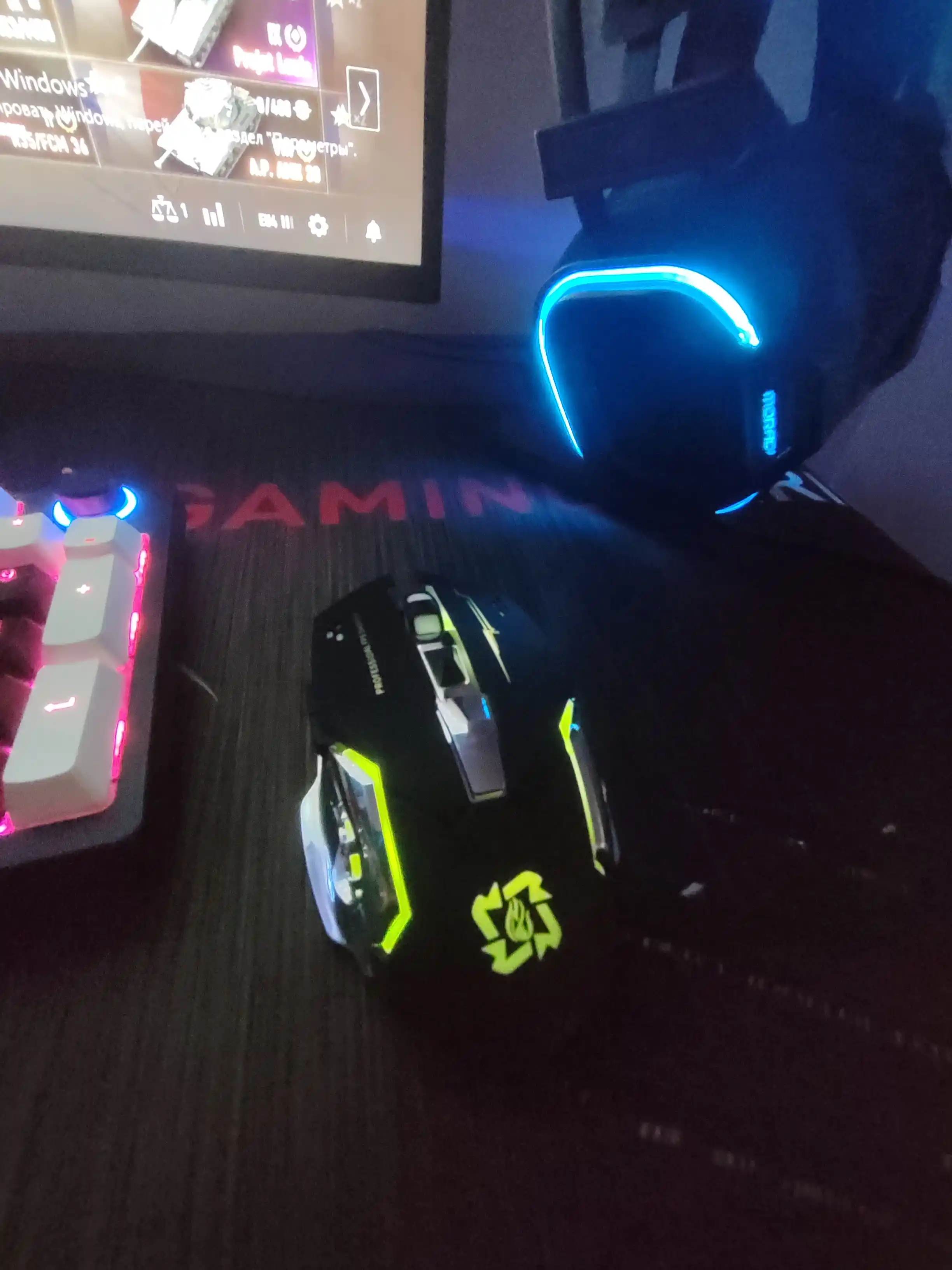 O‘yinlar va ofis uchun mos simsiz sichqoncha, RGB LED bilan har bir dyuymda 3200 nuqta