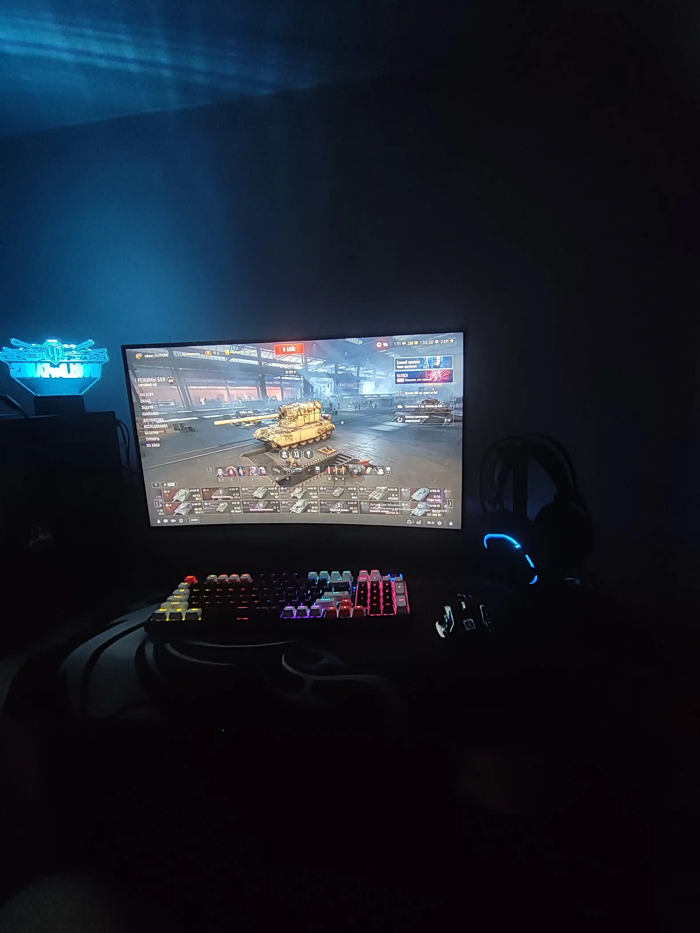 O‘yinlar va ofis uchun mos simsiz sichqoncha, RGB LED bilan har bir dyuymda 3200 nuqta