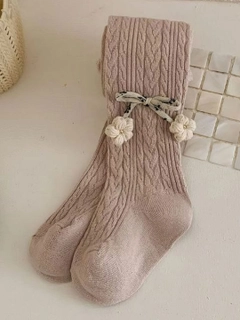 Розовый