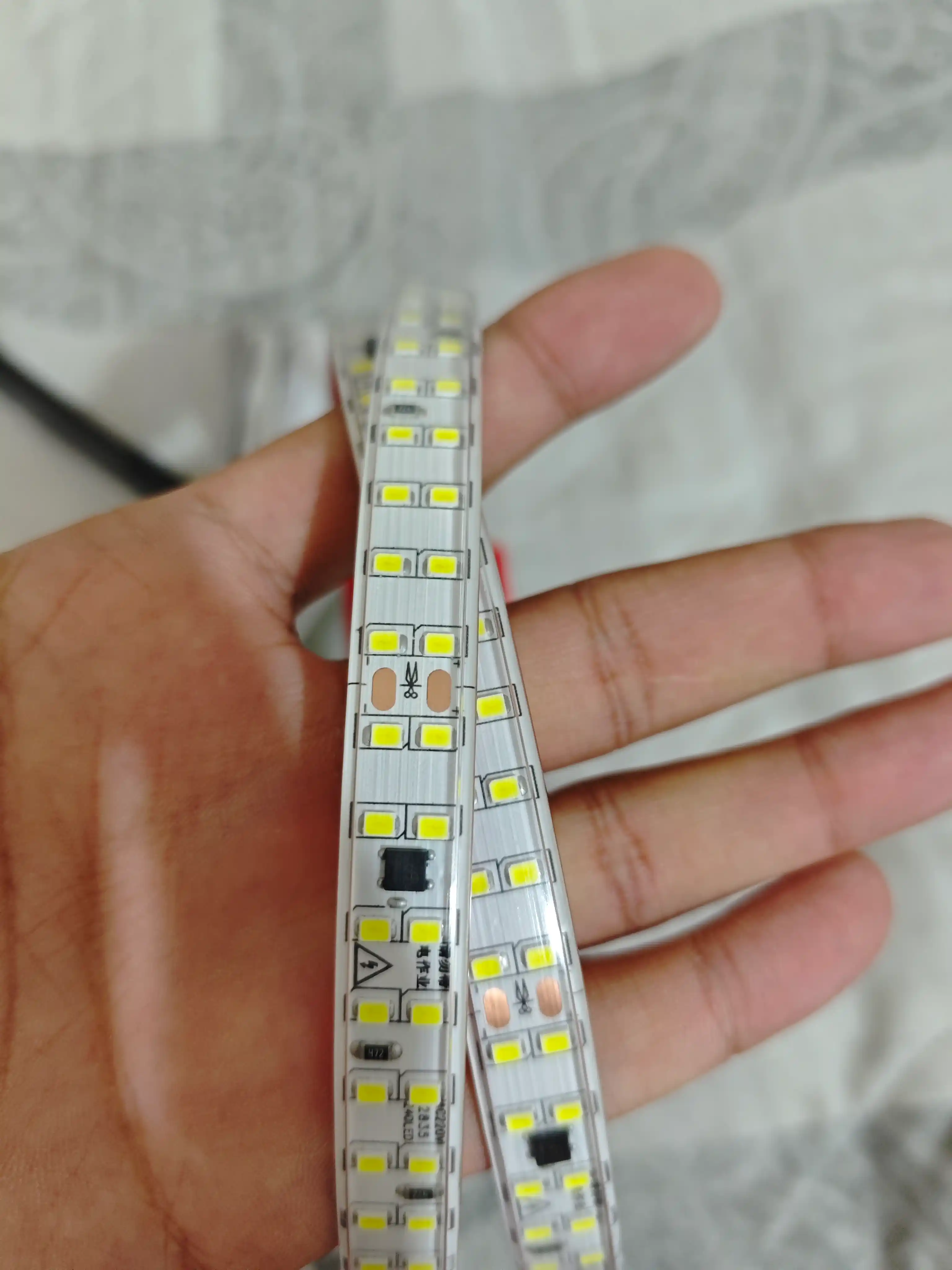 LED подсветка для рабочей зоны кухни, самоклеящаяся, 220V — 1 м, 2 м, 3 м, 4 м, 5 м
