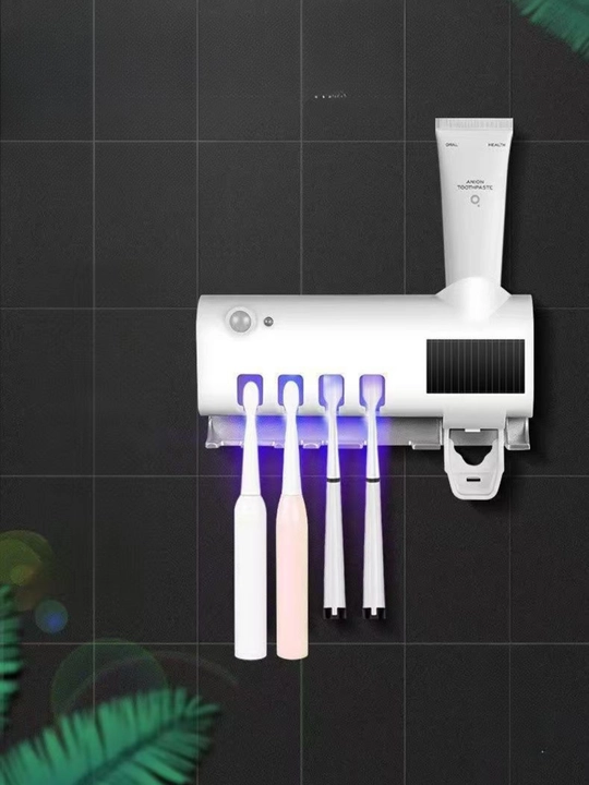 Pasta dozatori va UV sterilizatorli tish cho‘tkalari uchun avtomatik ushlagich