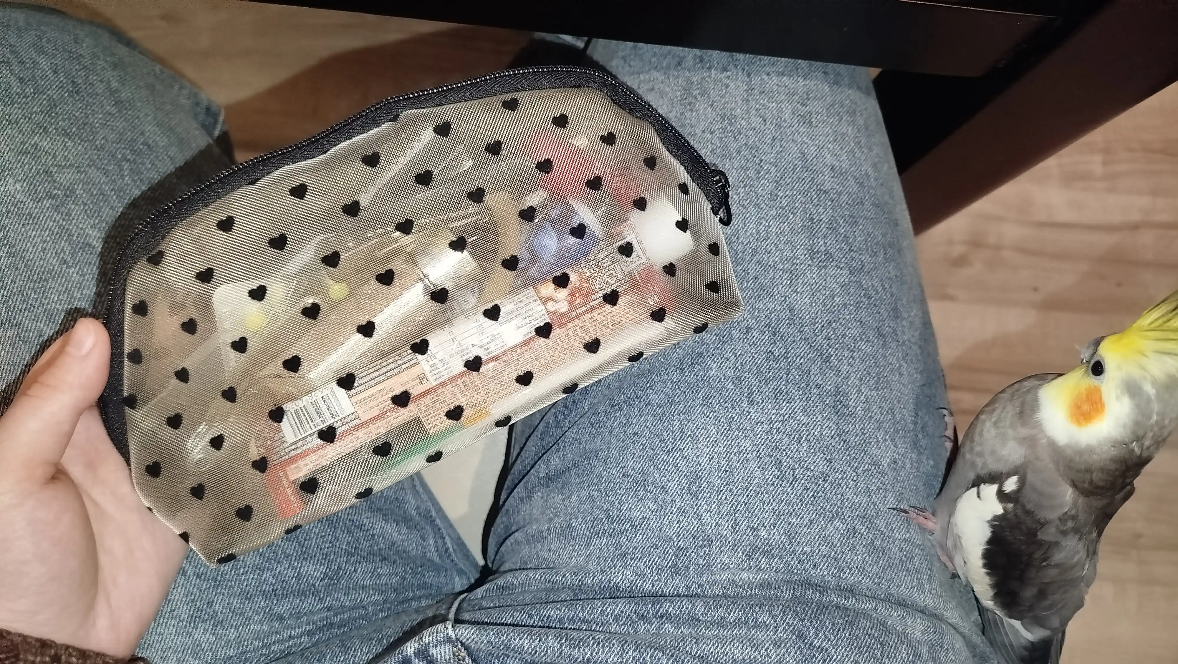 Kosmetik sumka ayollar uchun, ixcham
