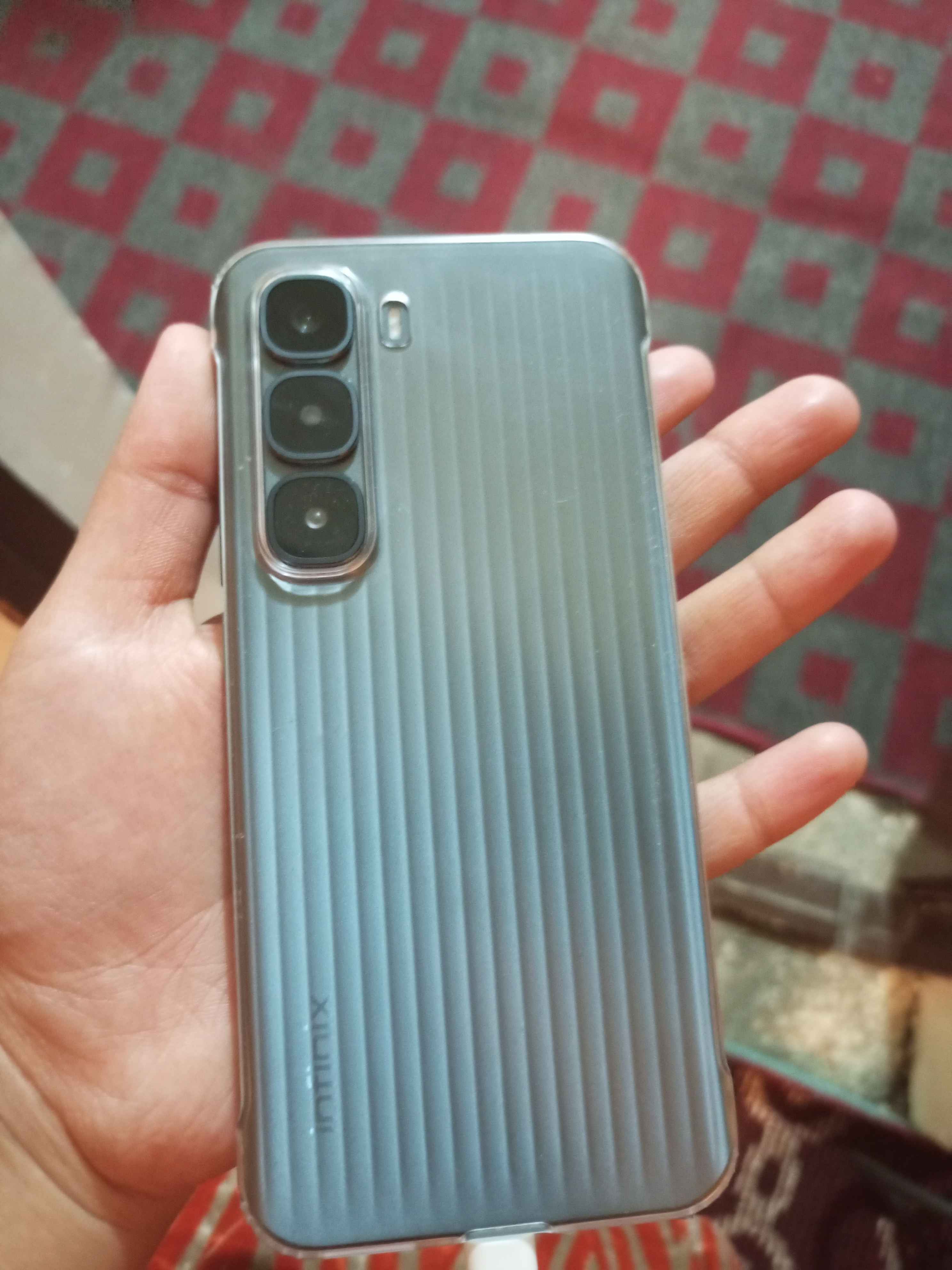Смартфон Infinix HOT 60 Pro+, 8/256Гб, изогнутый 3D AMOLED 144 Гц, 50 МП, 5160 мА/ч, 45 Вт