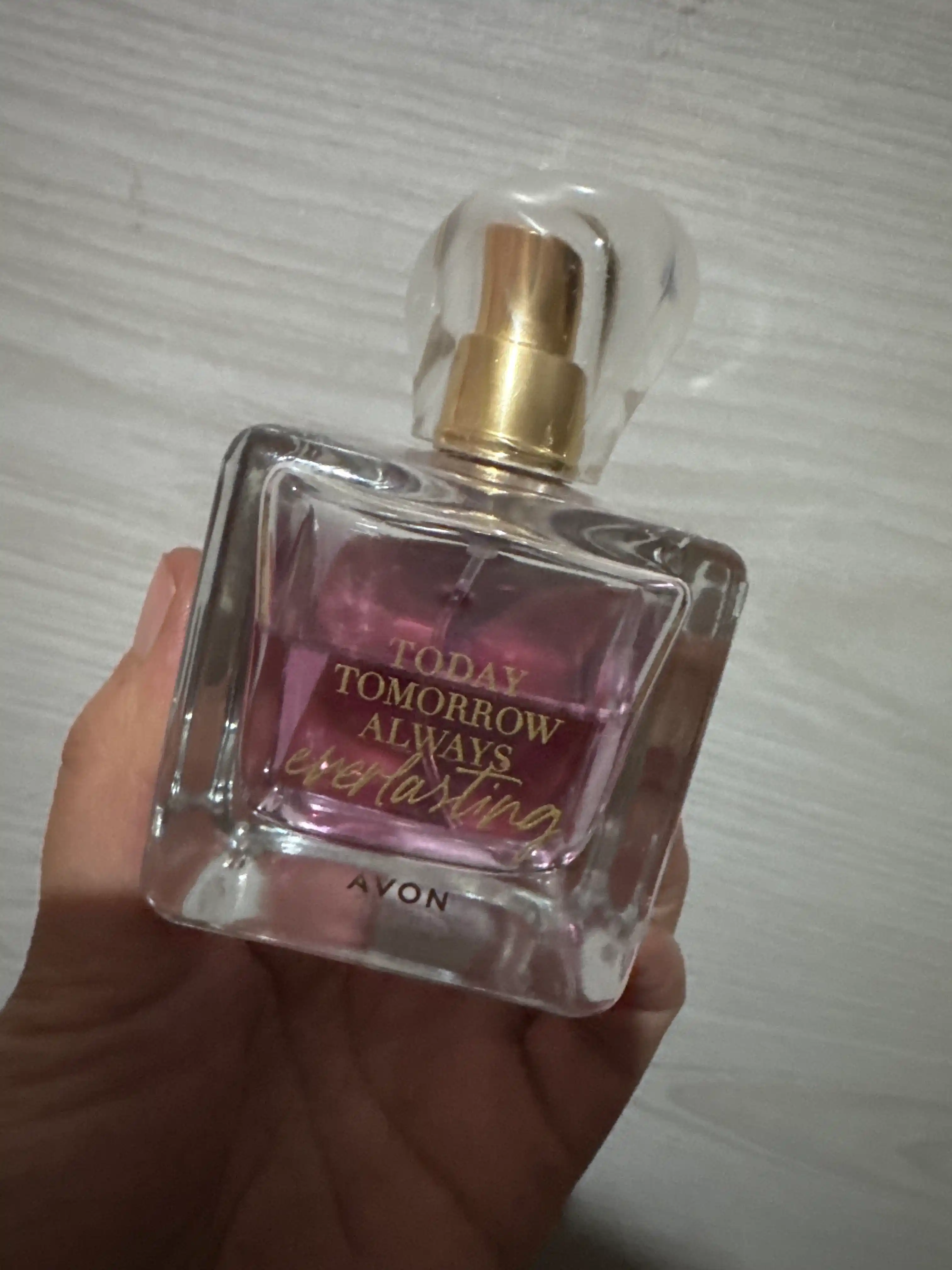 Parfumlangan suvi Avon,  Everlasting, 50 ml