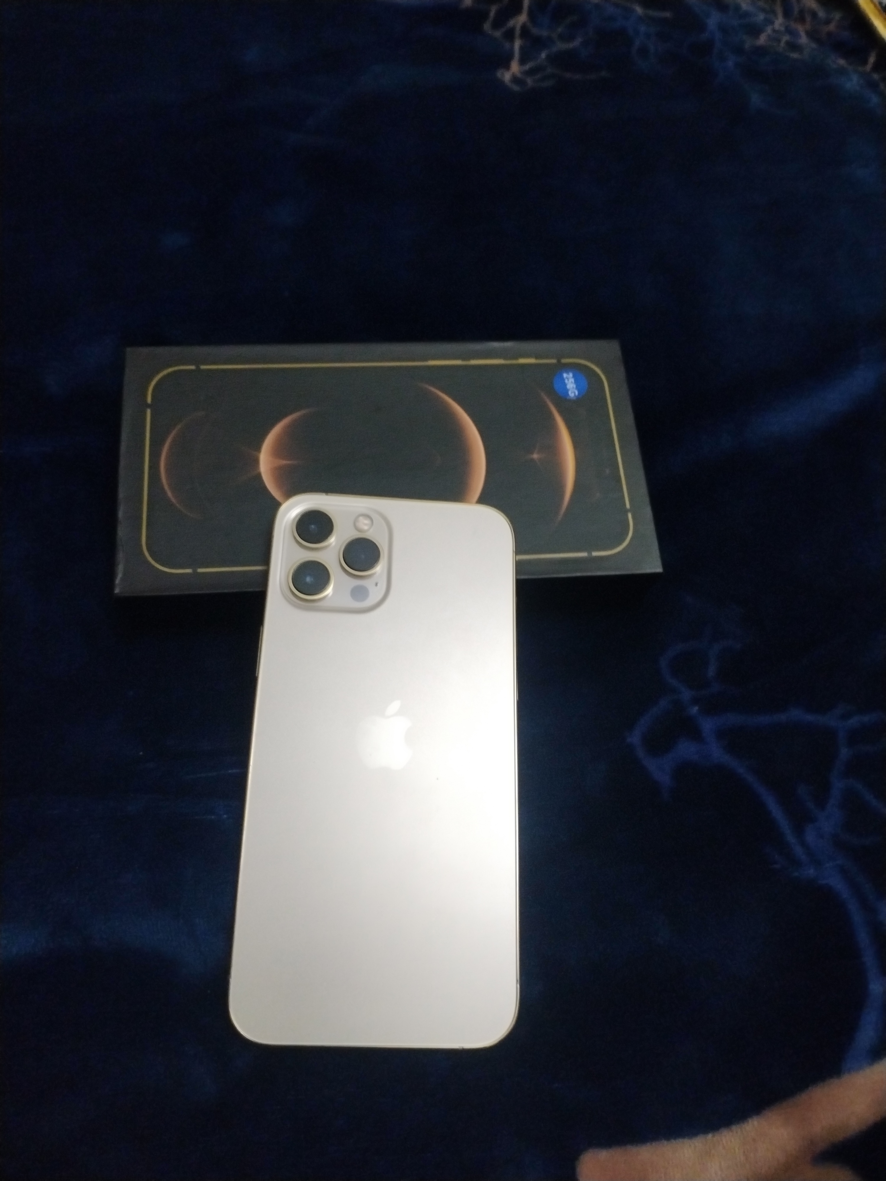 Smartfon Apple iPhone 12 Pro MAX,128/256GB ,SIM+sim, g‘ilof va shisha sovg‘a sifatida