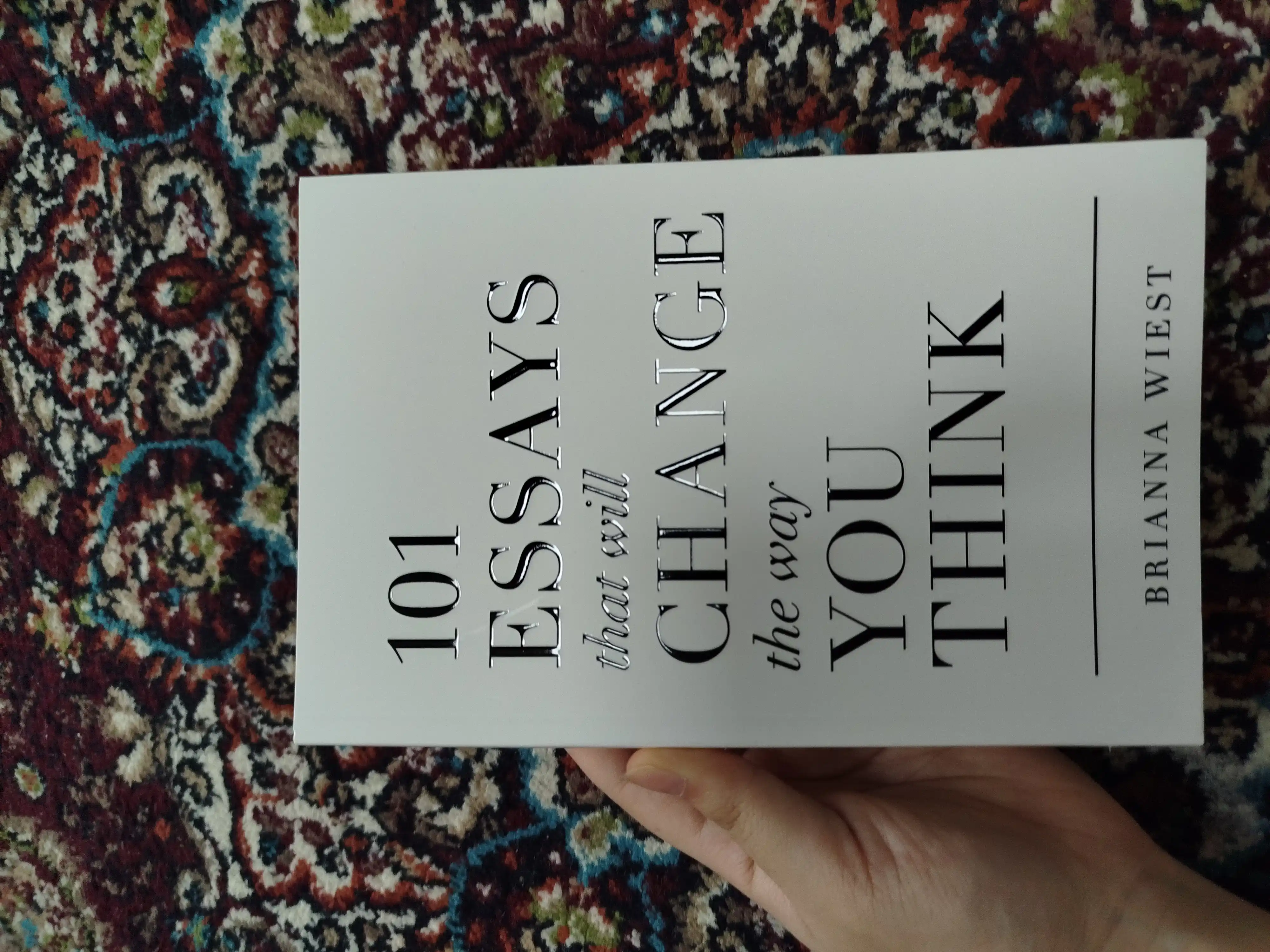 101 Essays that will change the way you think, Brianna Wiest