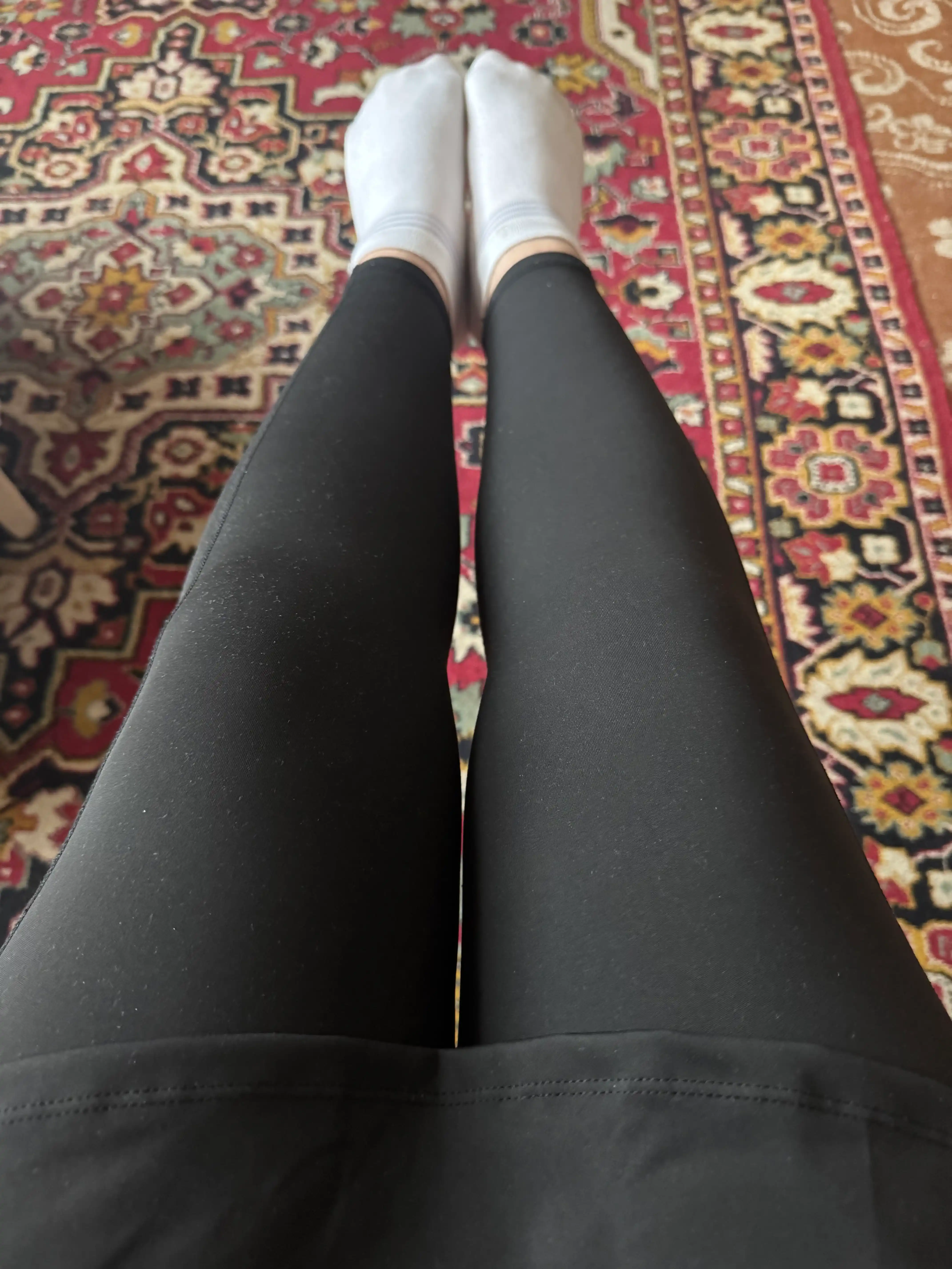 Ayollar legginslari Kioko, yubkali losinalar, sport uchun losinlari, ayollar sport kiyimi