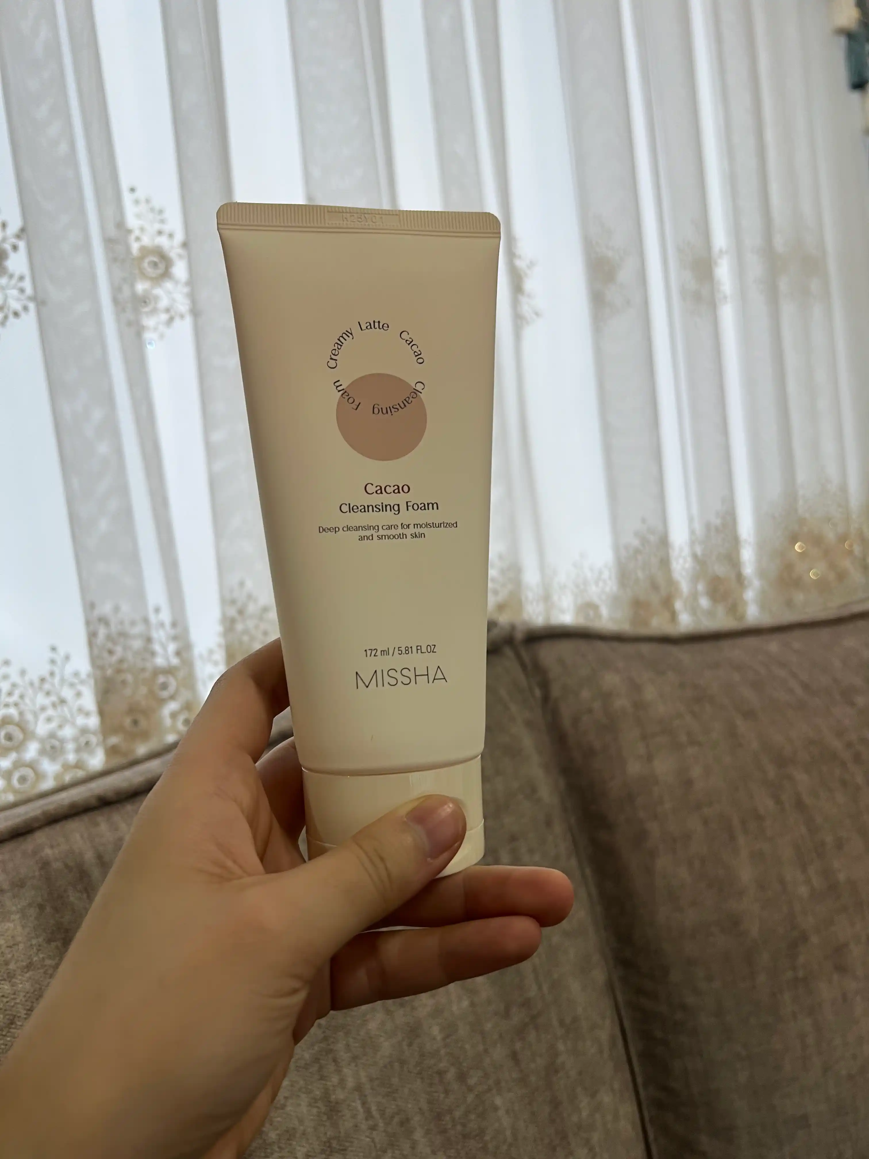 Пенка для умывания MISSHA Creamy Latte очищающая, Какао и мёд, смягчениие кожи, 172 мл