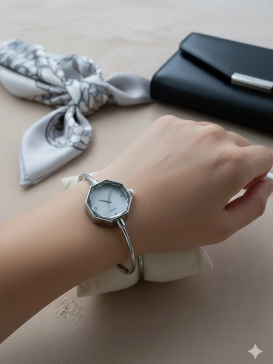 Ayollar uchun Butterfly Bracelet Watch – nafis bilak soati