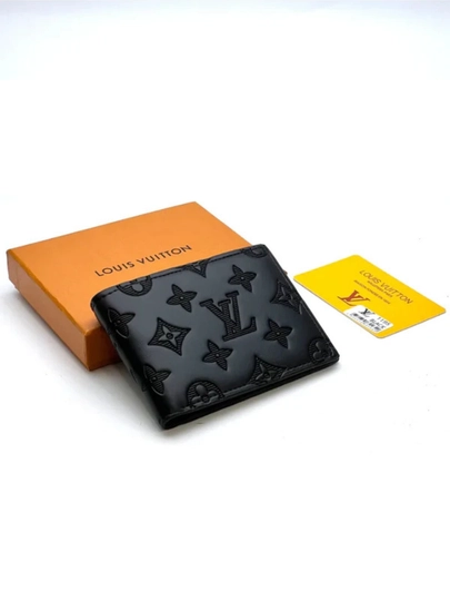Мужской кошелёк Louis Vuitton в подарочной коробке — стильный и практичный