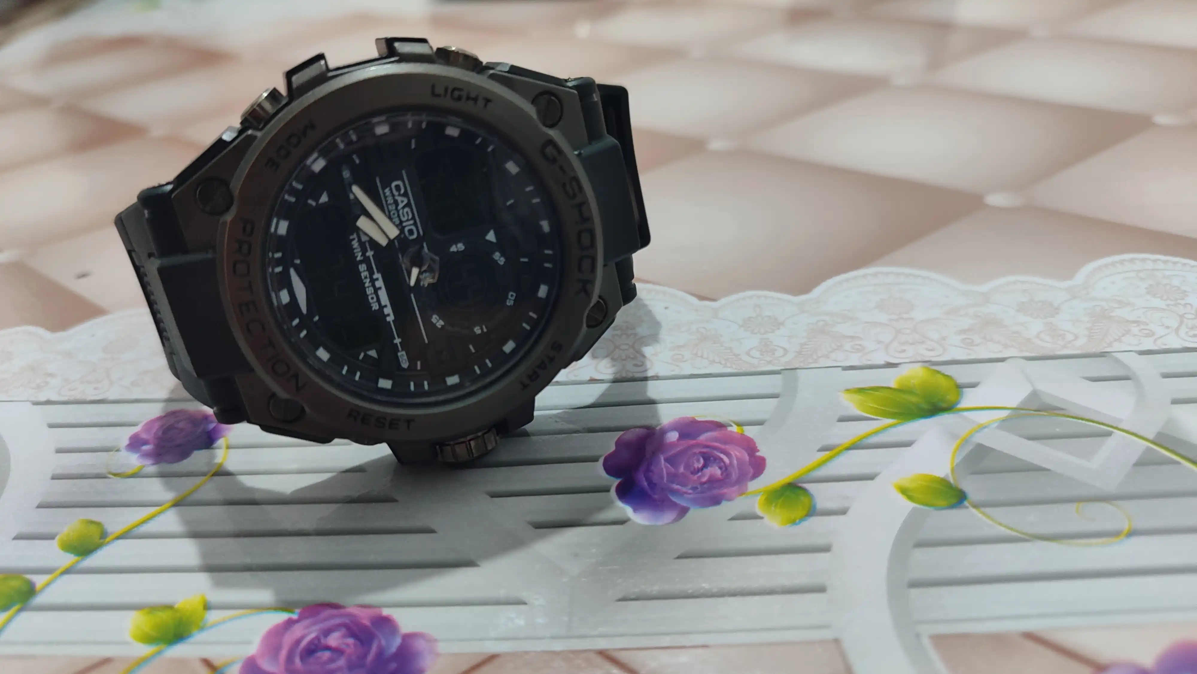 Erkaklar qo'l soati,"G-shock"